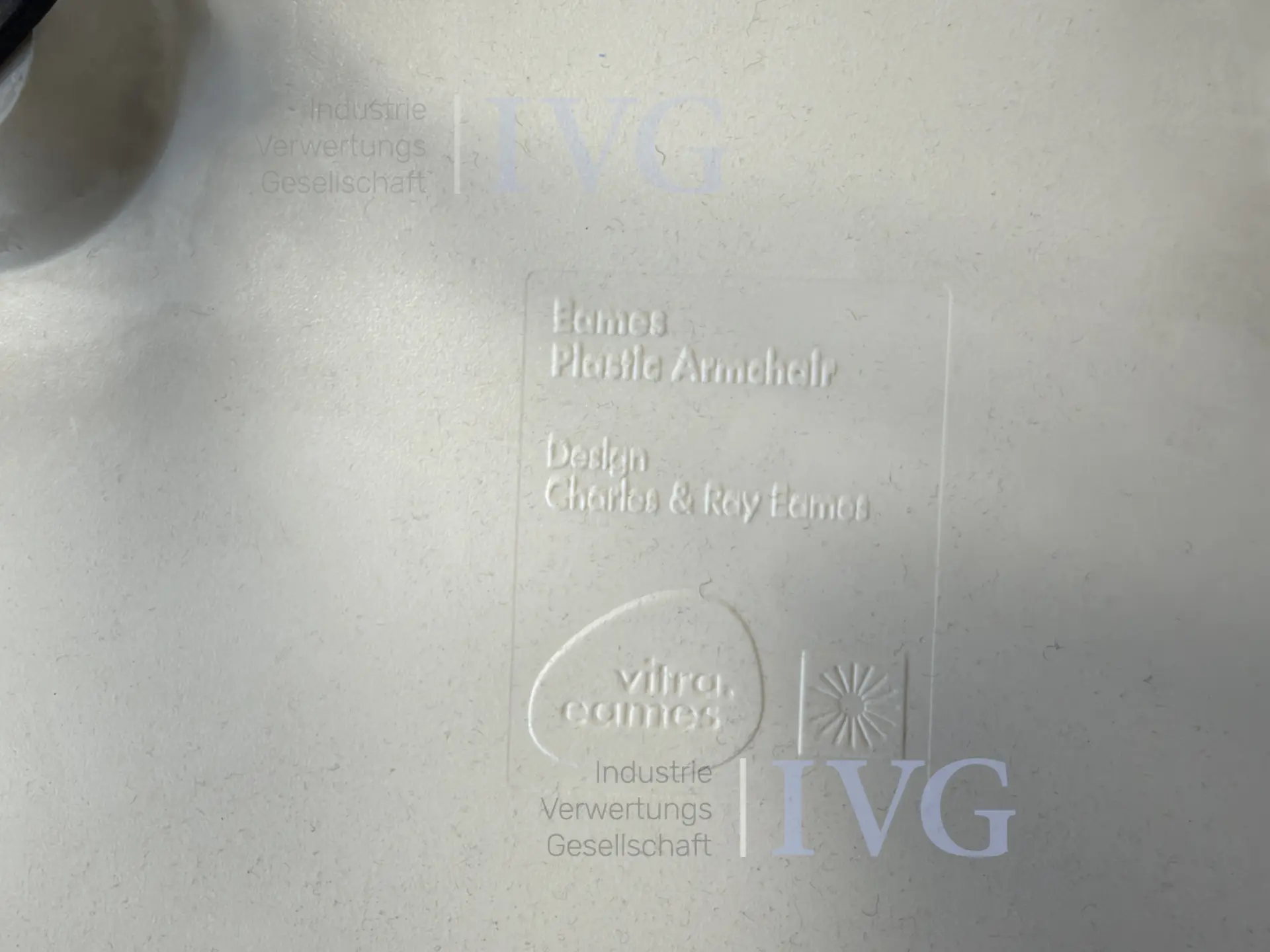 Stoelen van VITRA – foto 4 – kavel bij IVG, Herford