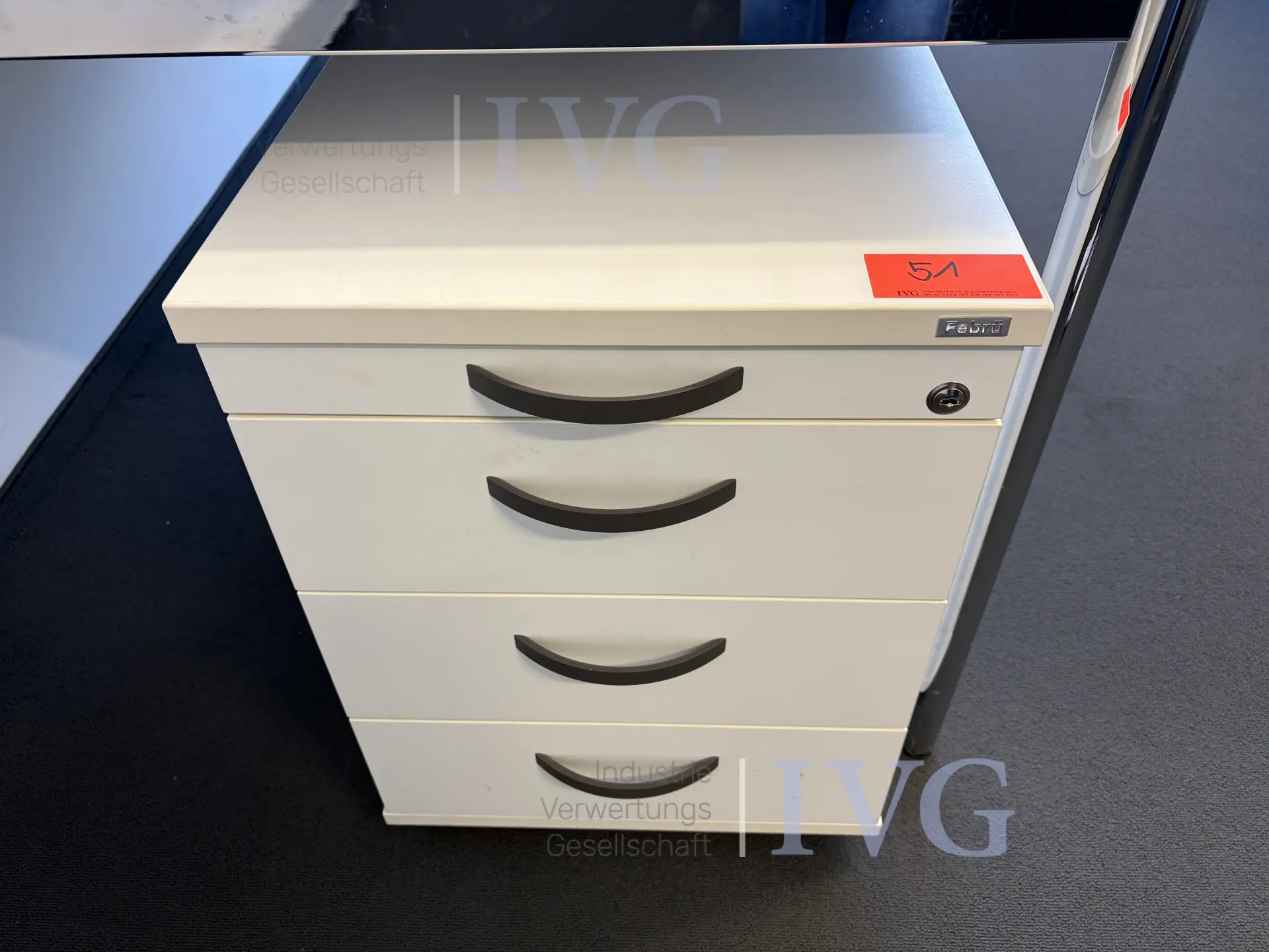 Schreibtisch USM HALLER – foto 3 – kavel bij IVG, Herford