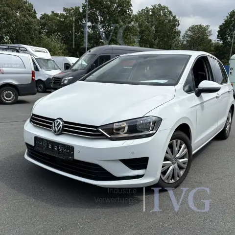 PKW VOLKSWAGEN Golf Sportsvan