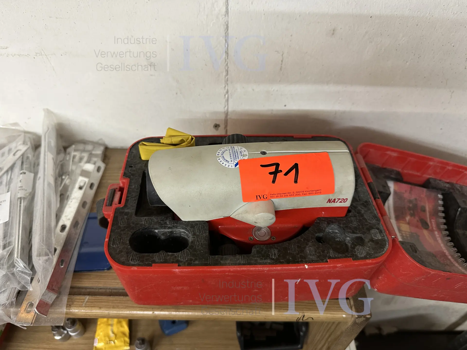 Nivelliergerät LEICA NA720 – foto 2 – kavel bij IVG, Bautzen