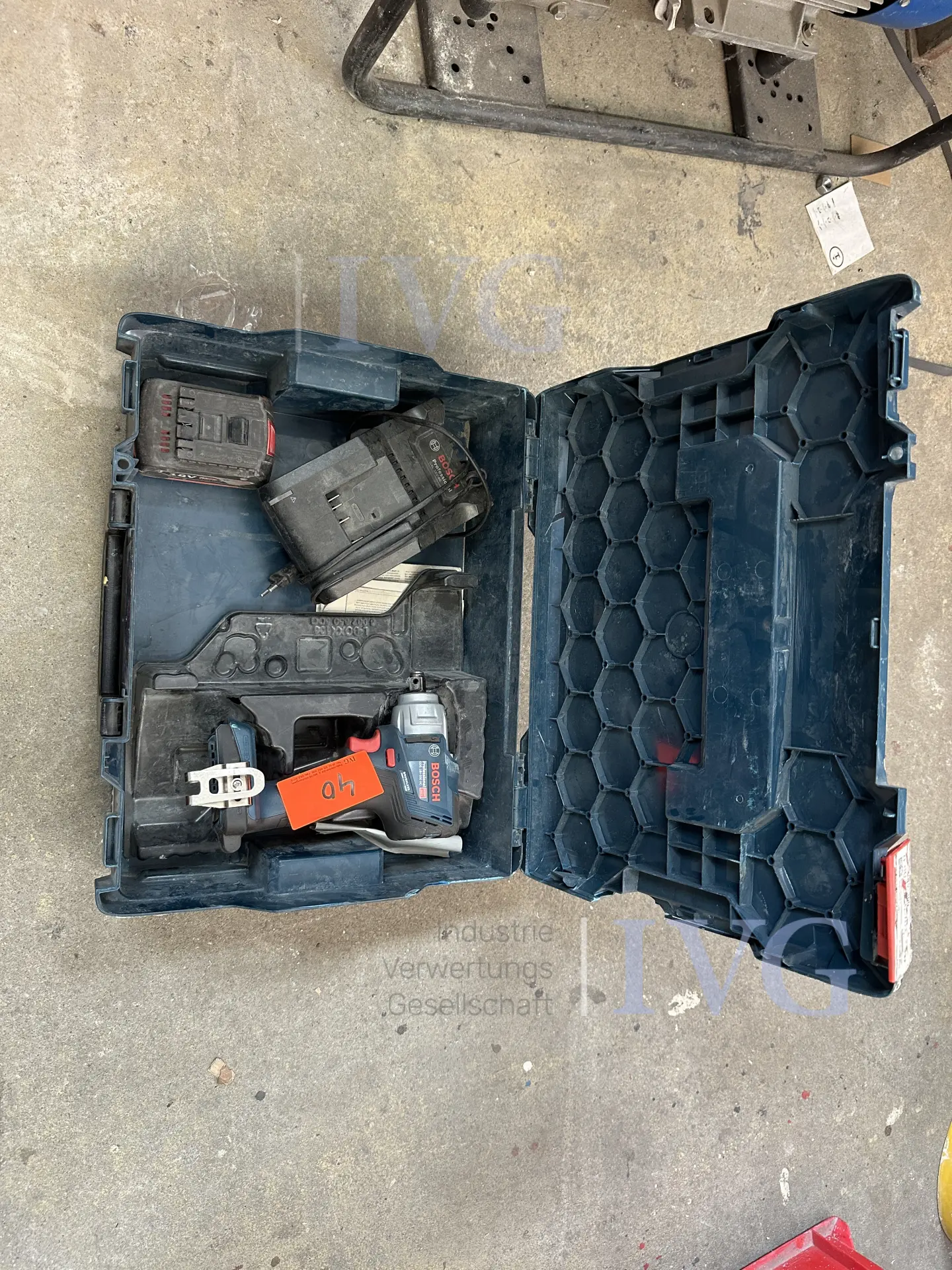 Akku-Schlagschrauber BOSCH GDS 18V-330 HC – foto 2 – kavel bij IVG, Bautzen
