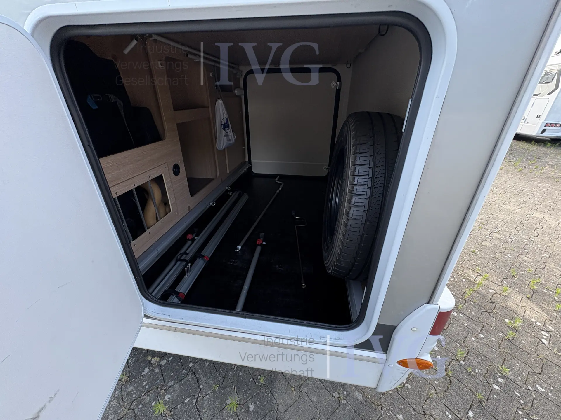 Camper CAPRON T 68/T 447/T 742 – foto 13 – kavel bij IVG, Kirchlengern