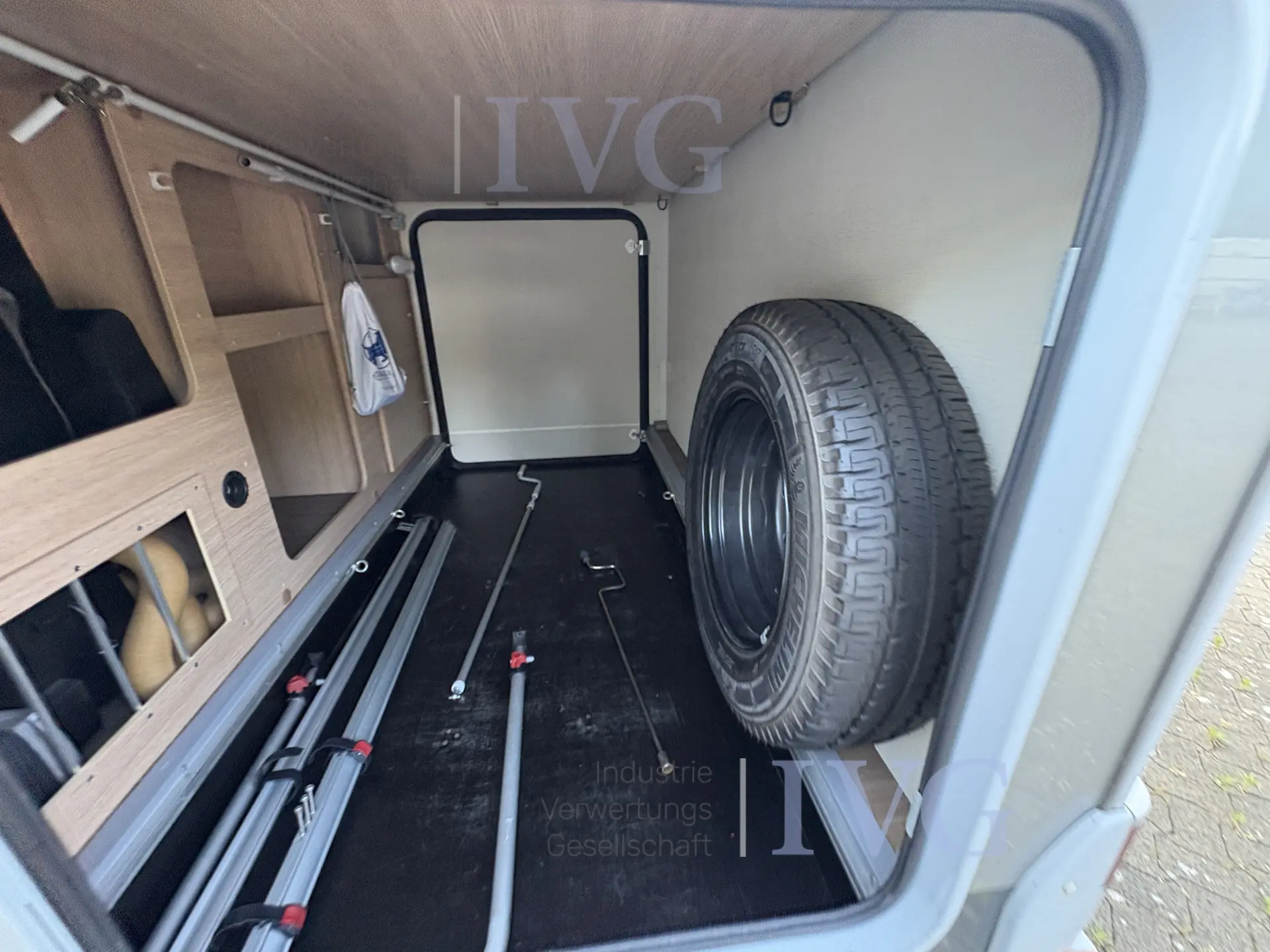 Camper CAPRON T 68/T 447/T 742 – foto 15 – kavel bij IVG, Kirchlengern