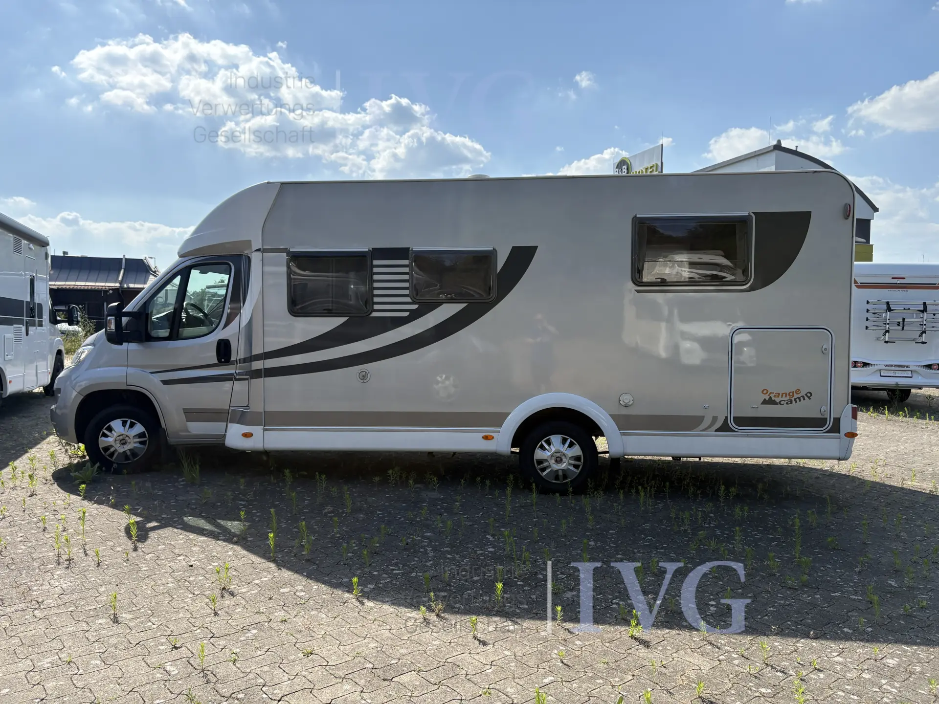 Camper CAPRON T 68/T 447/T 742 – foto 4 – kavel bij IVG, Kirchlengern