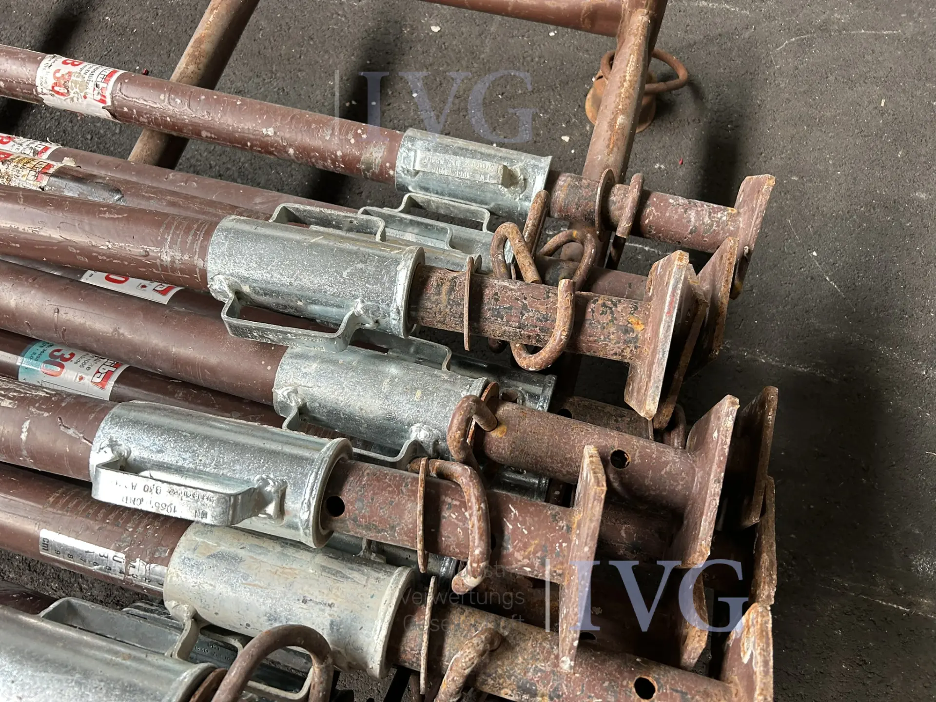 1 Posten Baustützen – foto 4 – kavel bij IVG, Kirchlengern
