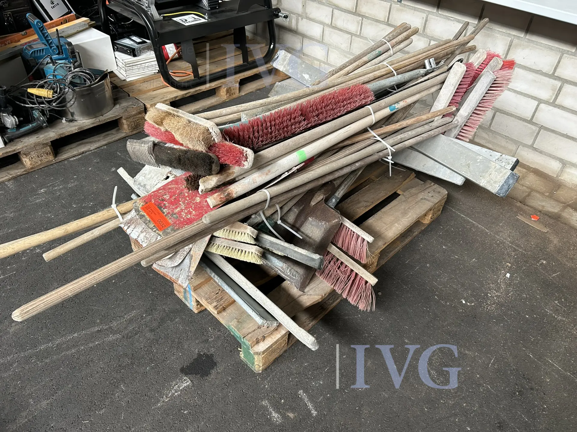 Posten Handwerkzeuge – kavel bij IVG, Kirchlengern