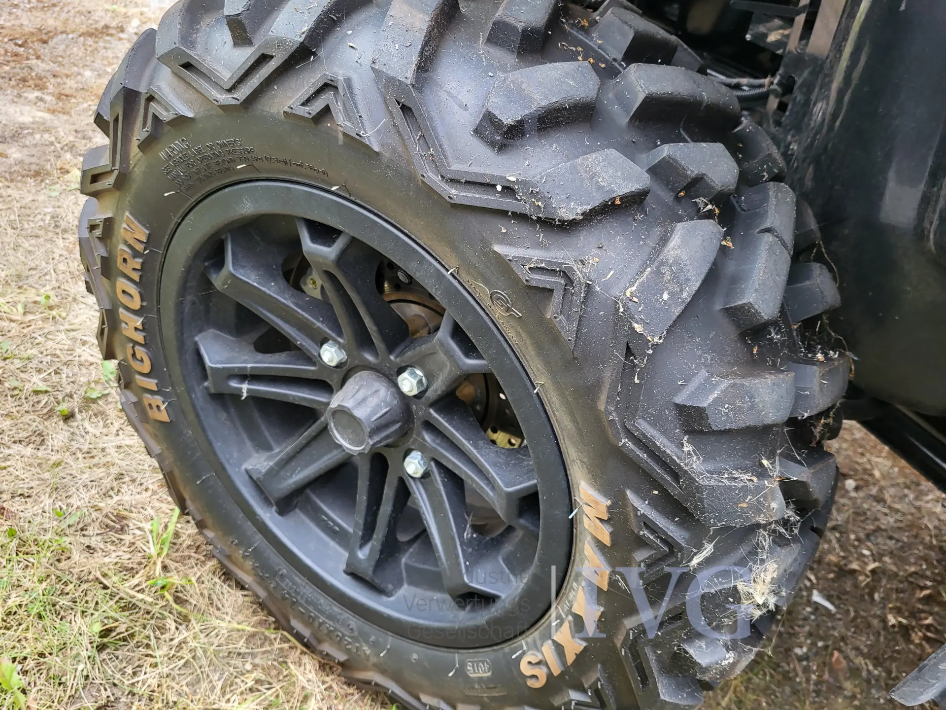 LOF. ZUGM. Landbouwtractor TBG Blade 1000 EFI EPS – foto 15 – kavel bij IVG, Kirchlengern