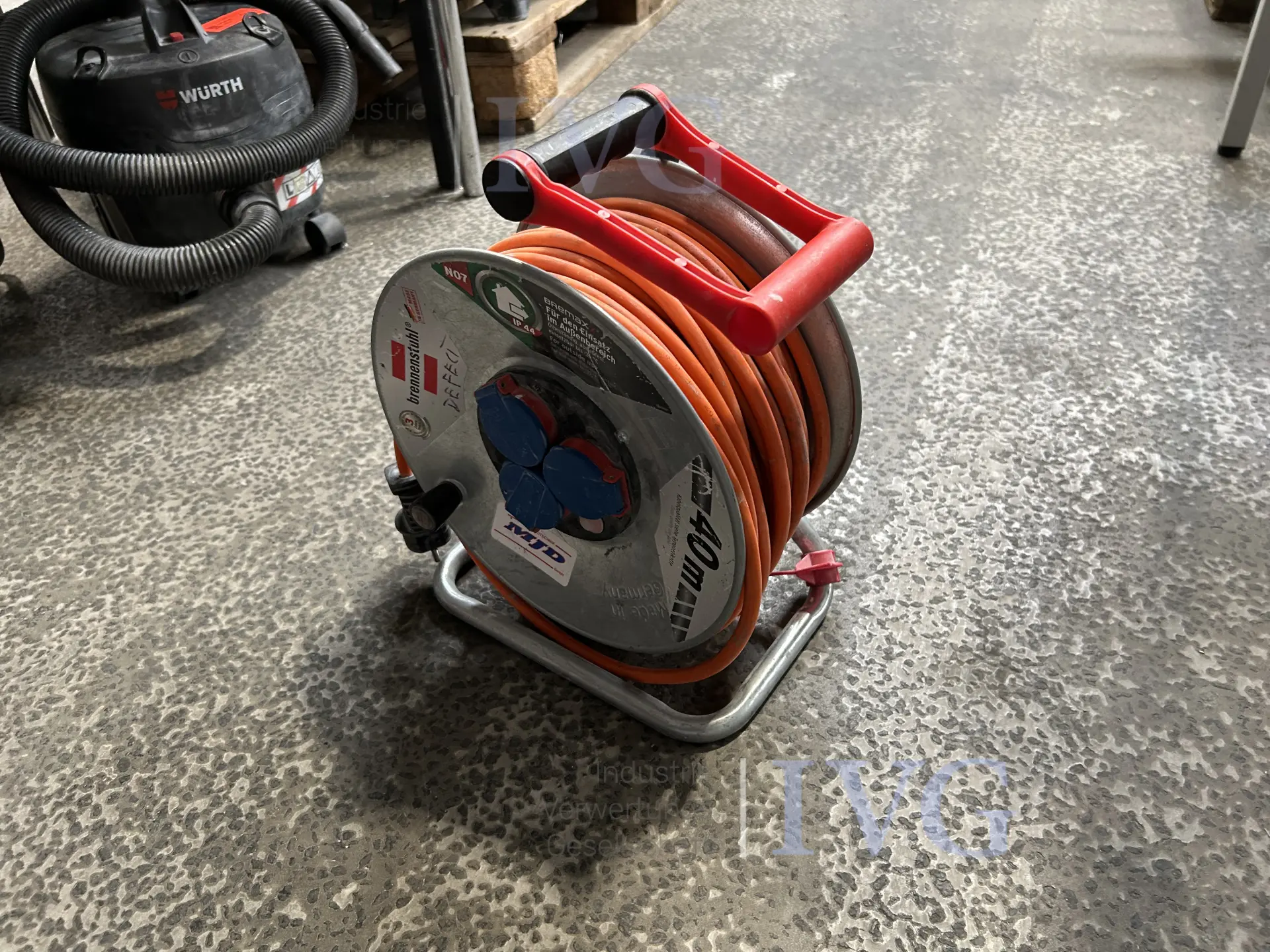Kabeltrommel (orange) – kavel bij IVG, Kirchlengern