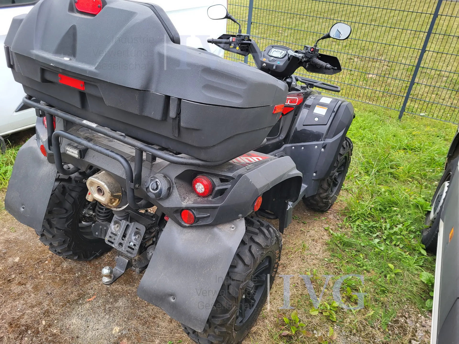 LOF. ZUGM. Landbouwtractor TBG Blade 1000 EFI EPS – foto 5 – kavel bij IVG, Kirchlengern