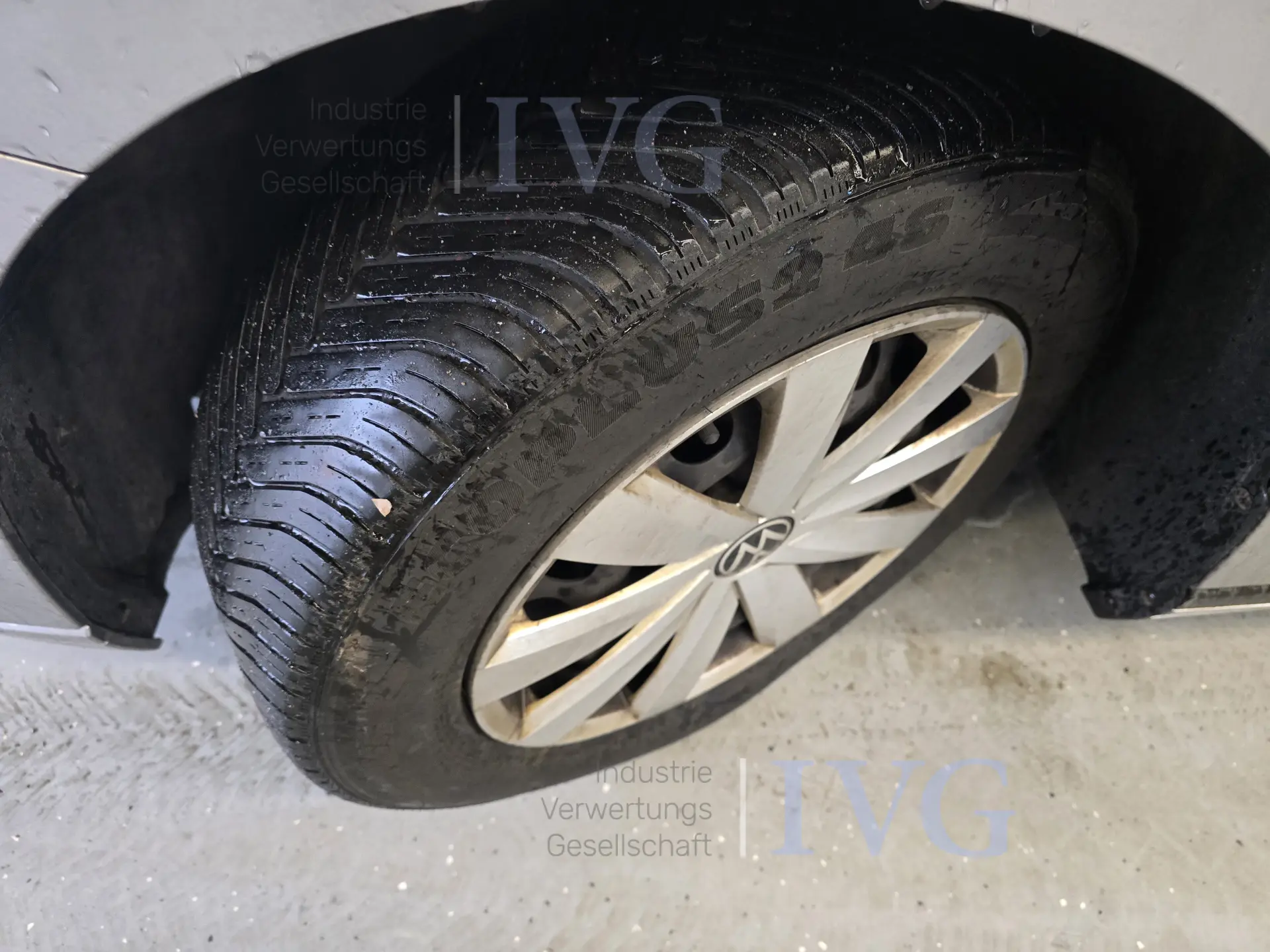 VW Passat stationwagen – foto 2 – kavel bij IVG, Kirchlengern