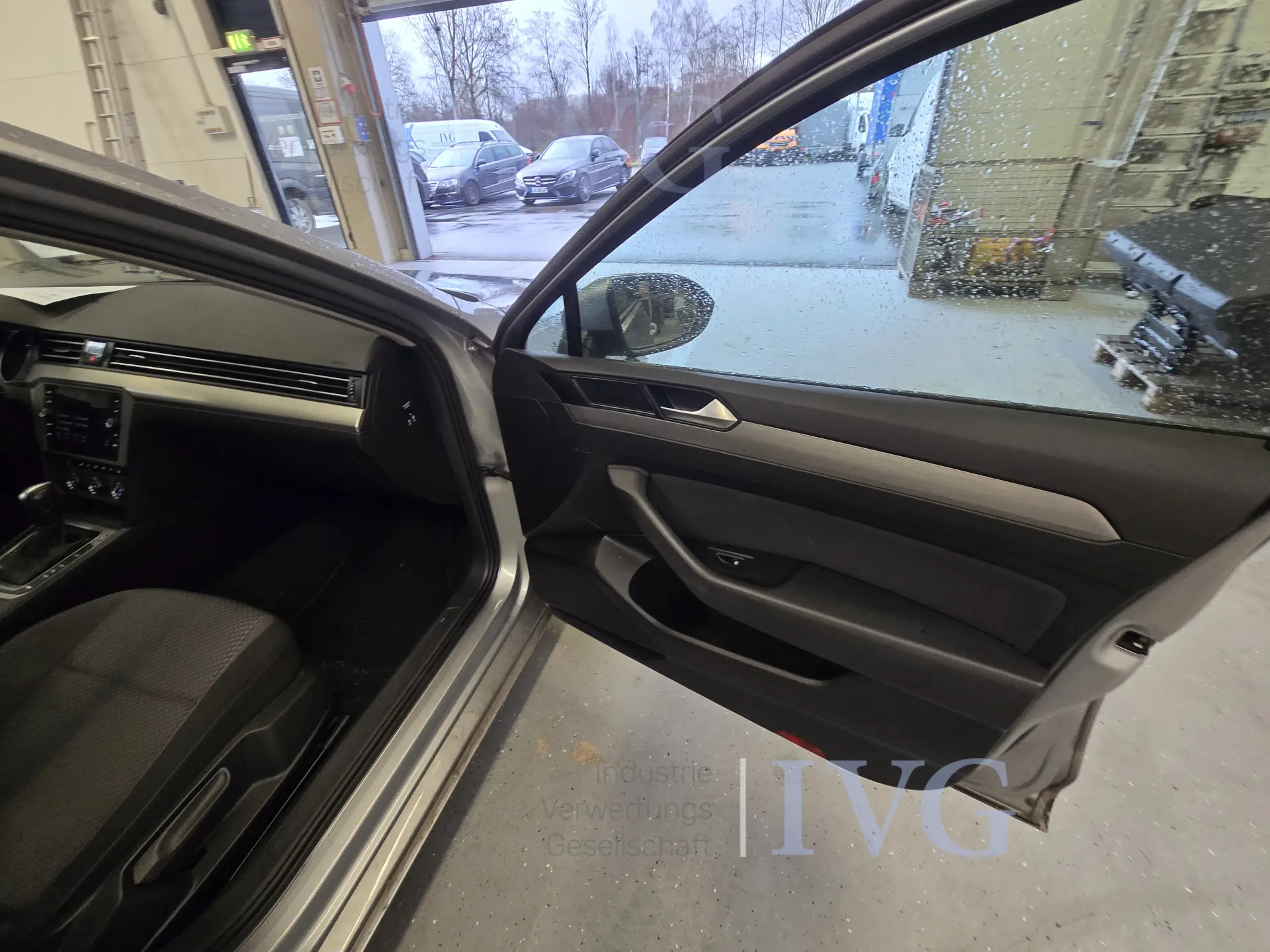 VW Passat stationwagen – foto 8 – kavel bij IVG, Kirchlengern