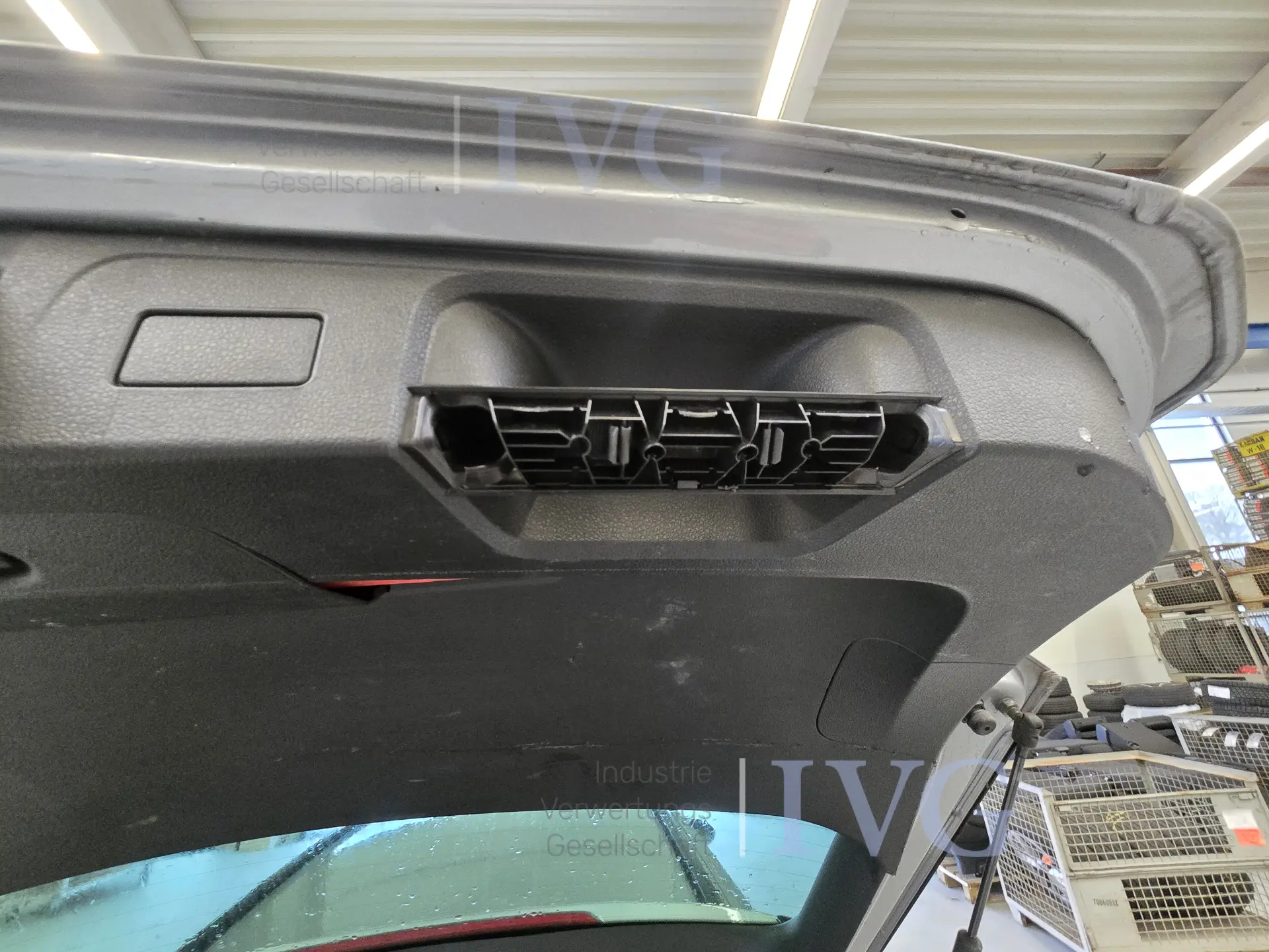 VW Passat stationwagen – foto 18 – kavel bij IVG, Kirchlengern
