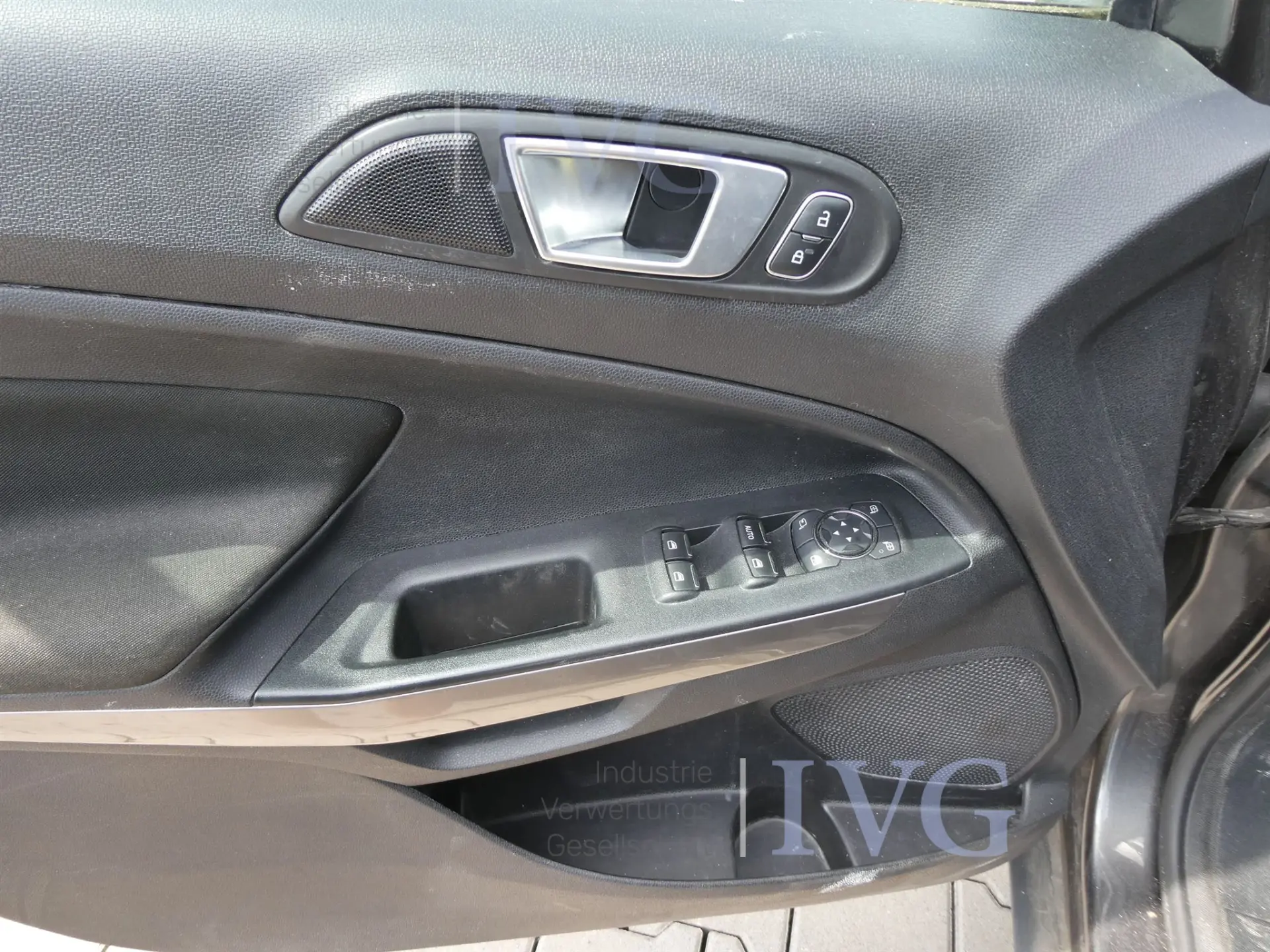 Schräghecklimousine FORD EcoSport 1.0 EcoBoost – foto 10 – kavel bij IVG, Zotzenheim