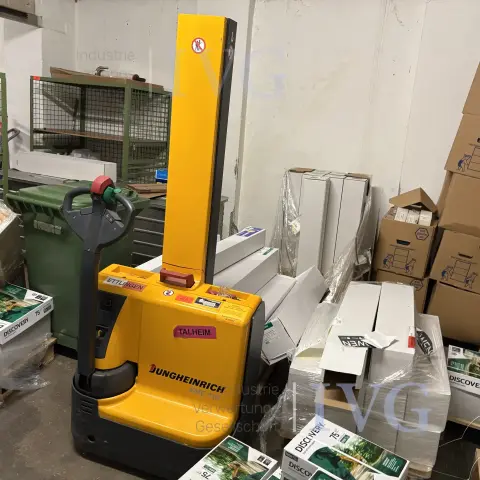 E-Hochhubwagen JUNGHEINRICH EMC 110