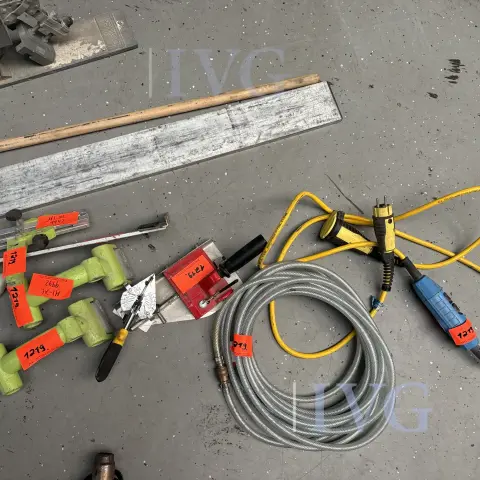 Posten Bodenverlegungszubehör