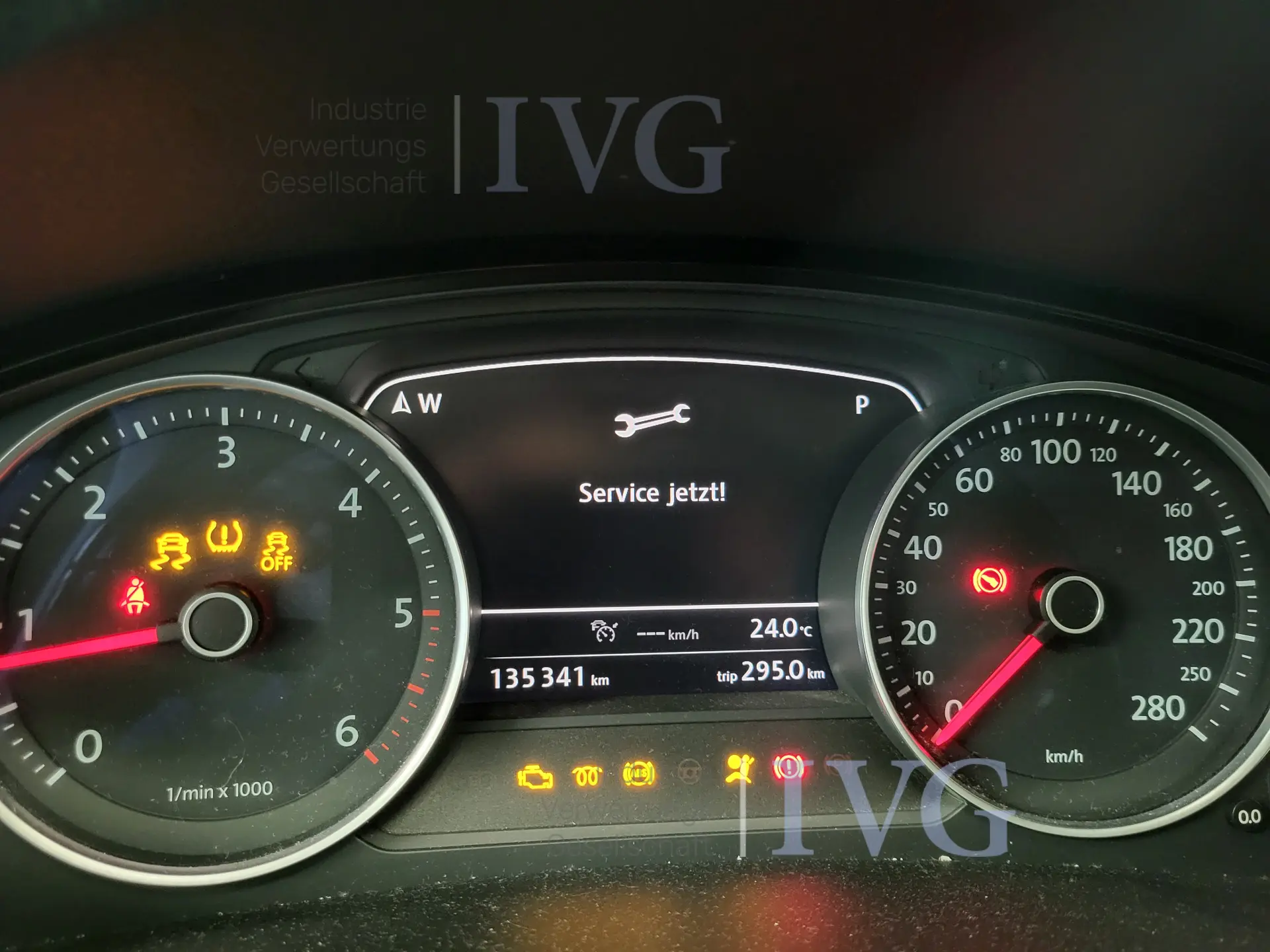 VW Touareg stationwagen – foto 21 – kavel bij IVG, Kirchlengern