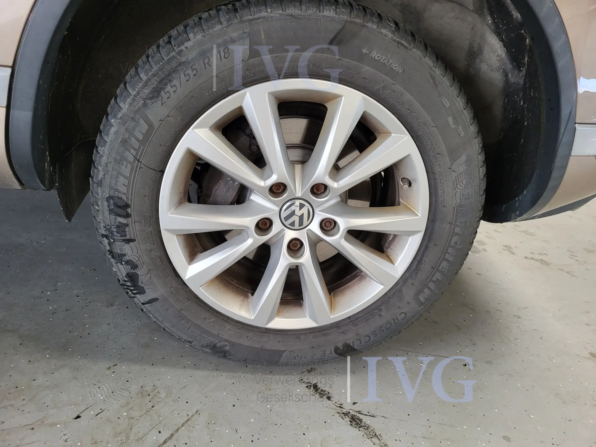 VW Touareg stationwagen – foto 9 – kavel bij IVG, Kirchlengern