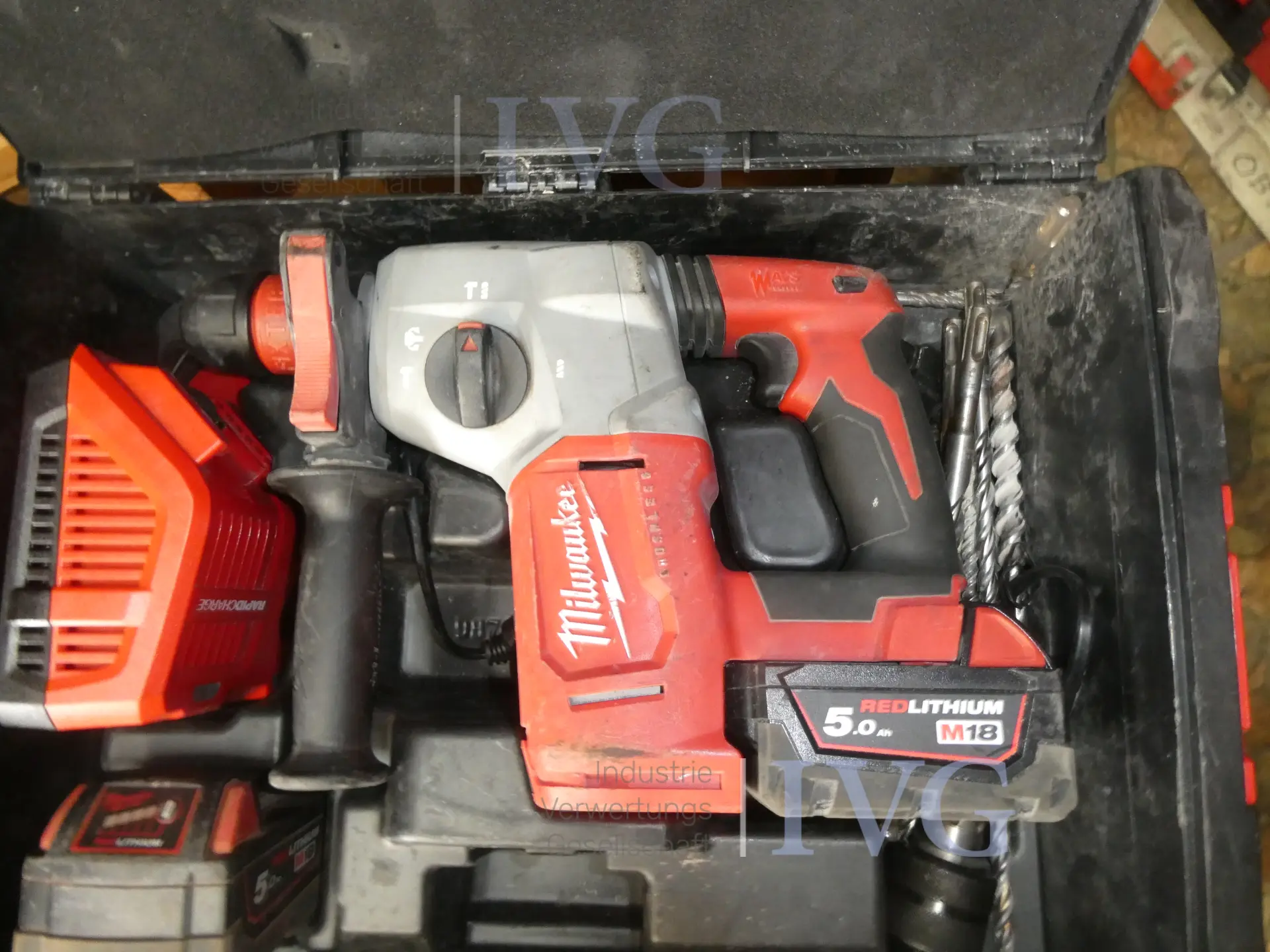 Akku-Bohrhammer MILWAUKEE M18 BLHX – foto 2 – kavel bij IVG, Oberhausen