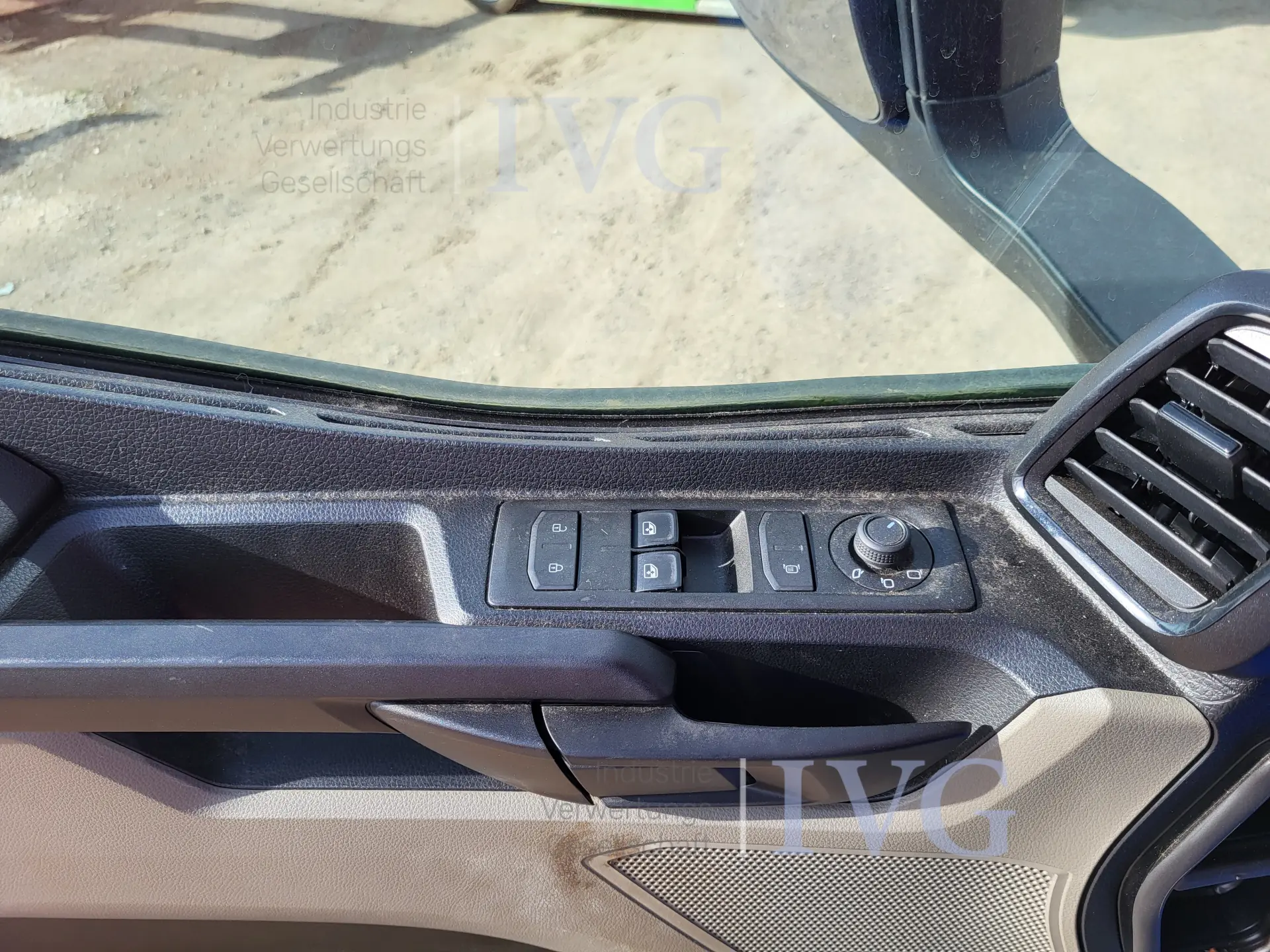 zelfrijdende werkvoertuigen: autokraan MAN TRUCK & BUS TGM – foto 19 – kavel bij IVG, Kirchlengern