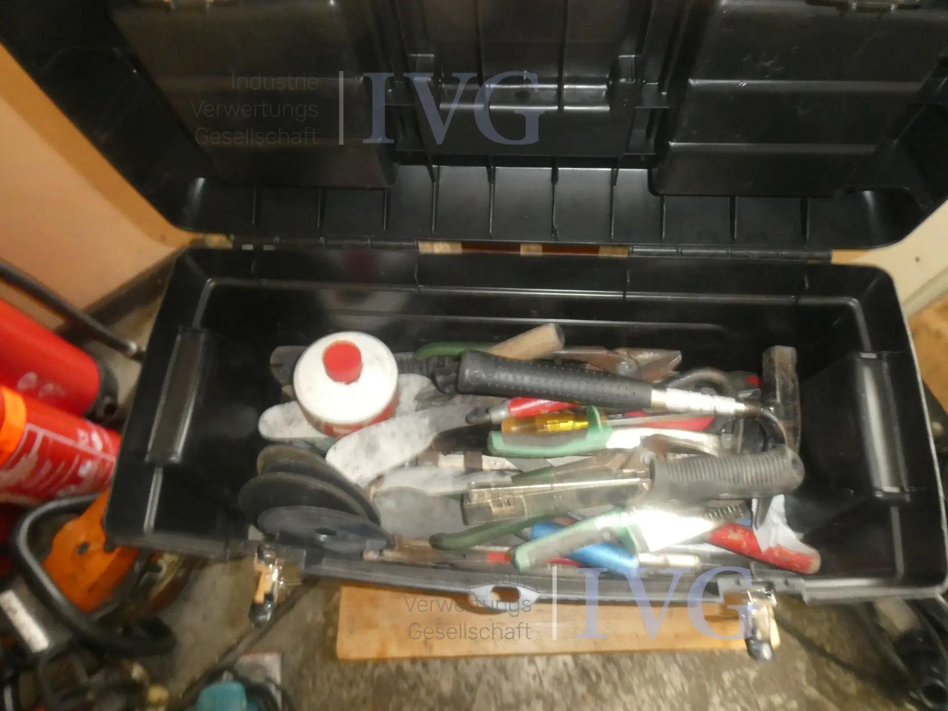 Werkzeugkiste STANLEY – foto 3 – kavel bij IVG, Oberhausen