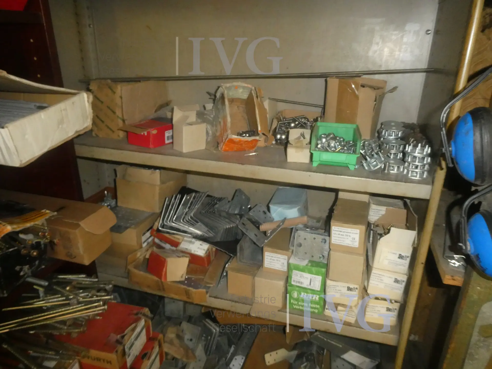 Inhoud van de opslagruimte – foto 30 – kavel bij IVG, Oberhausen