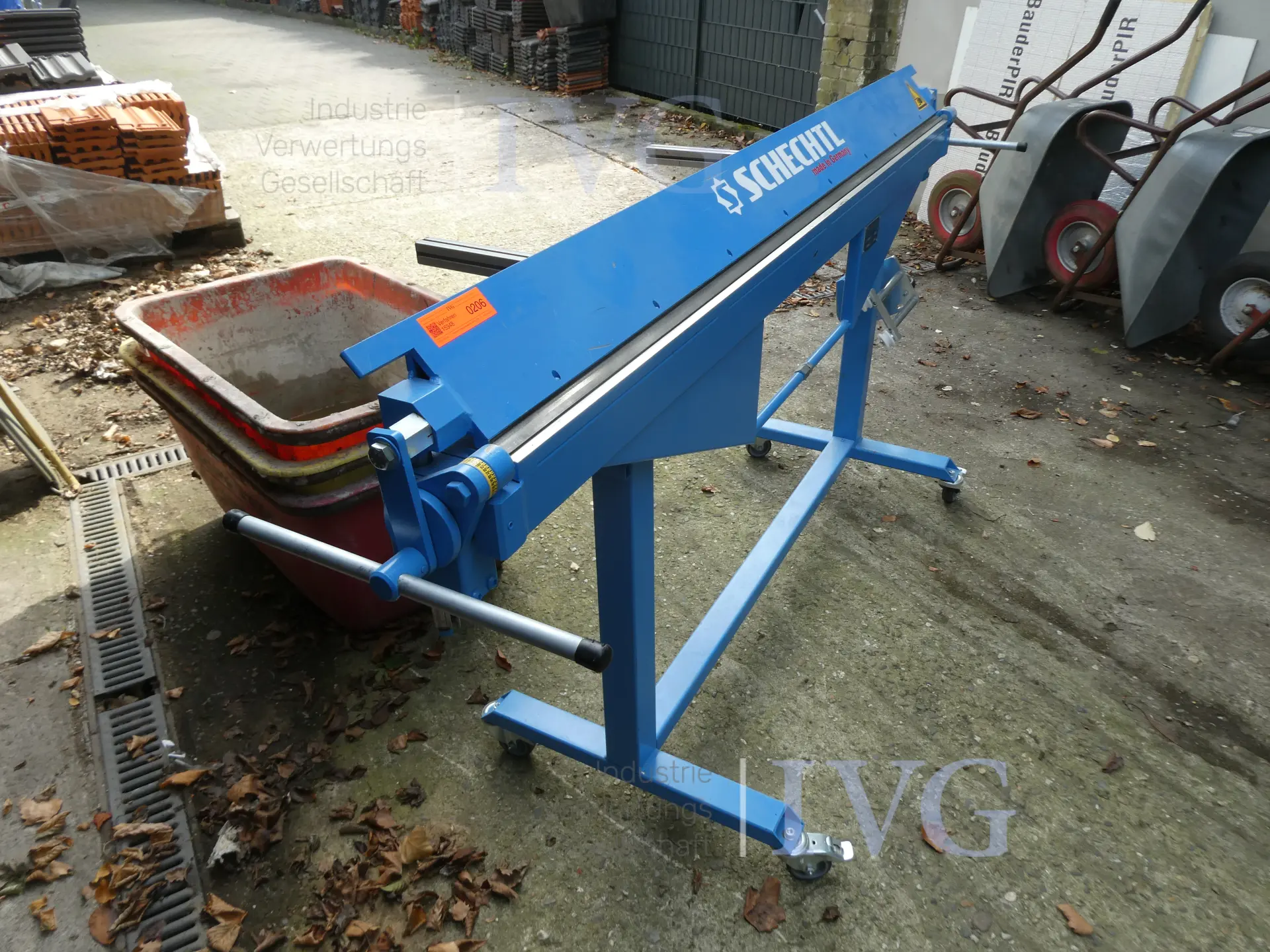 Zwenkbuigmachine SCHECHTL LBX 200 – foto 2 – kavel bij IVG, Oberhausen