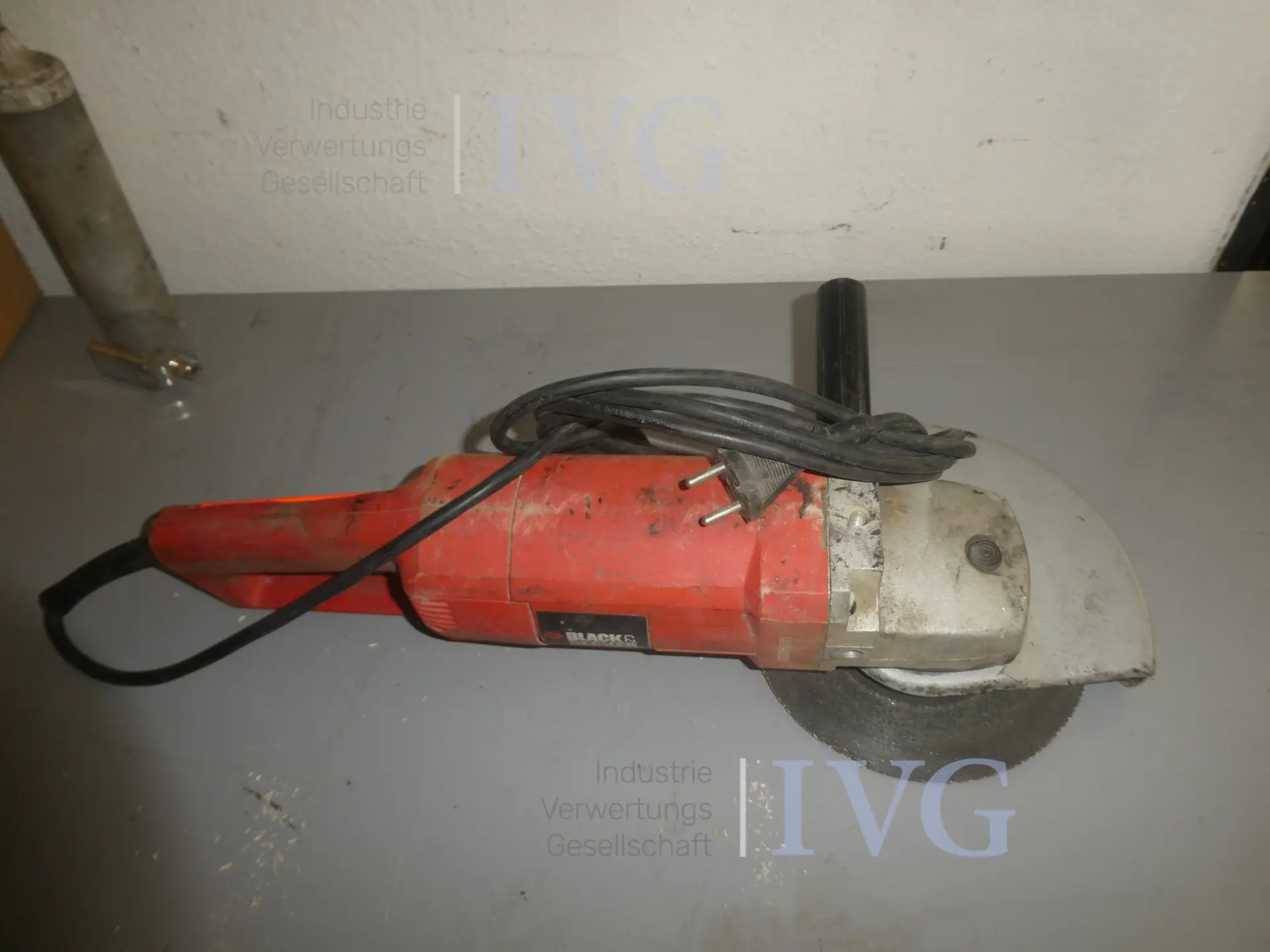 Haakse slijpmachine BLACK & DECKER KG2023 type 4 – foto 2 – kavel bij IVG, Oberhausen