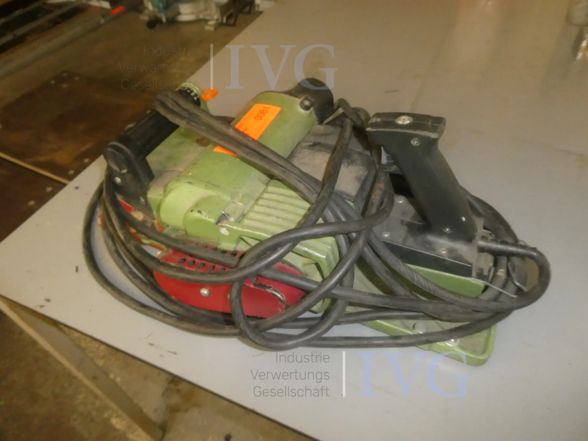 Elektrische schaafmachine – foto 2 – kavel bij IVG, Oberhausen