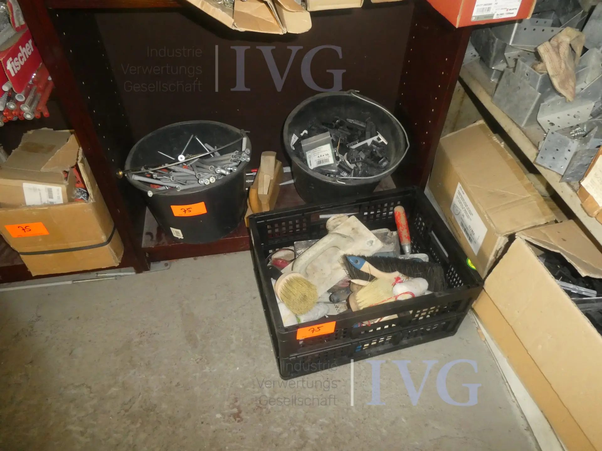 Inhoud van de opslagruimte – foto 15 – kavel bij IVG, Oberhausen