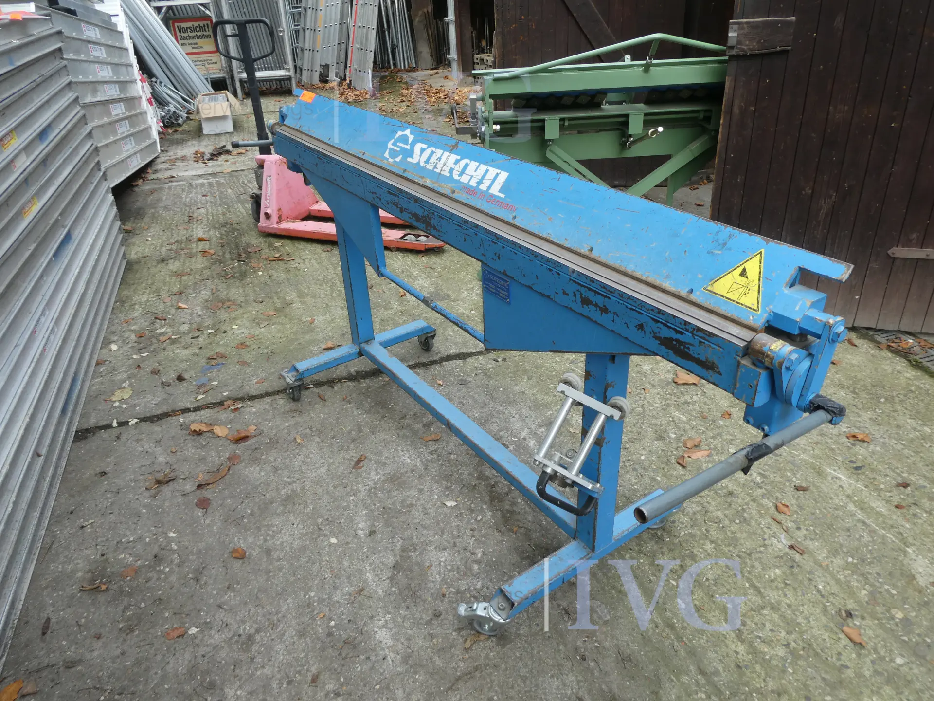 Zwenkbuigmachine SCHECHTL LBX 200 – foto 2 – kavel bij IVG, Oberhausen