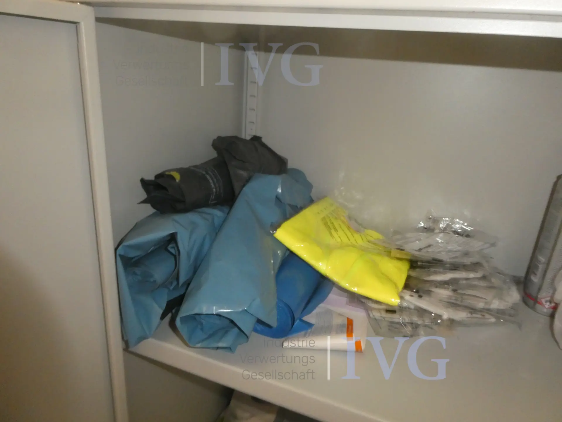 Stahl-Schrank BISLEY – foto 4 – kavel bij IVG, Oberhausen