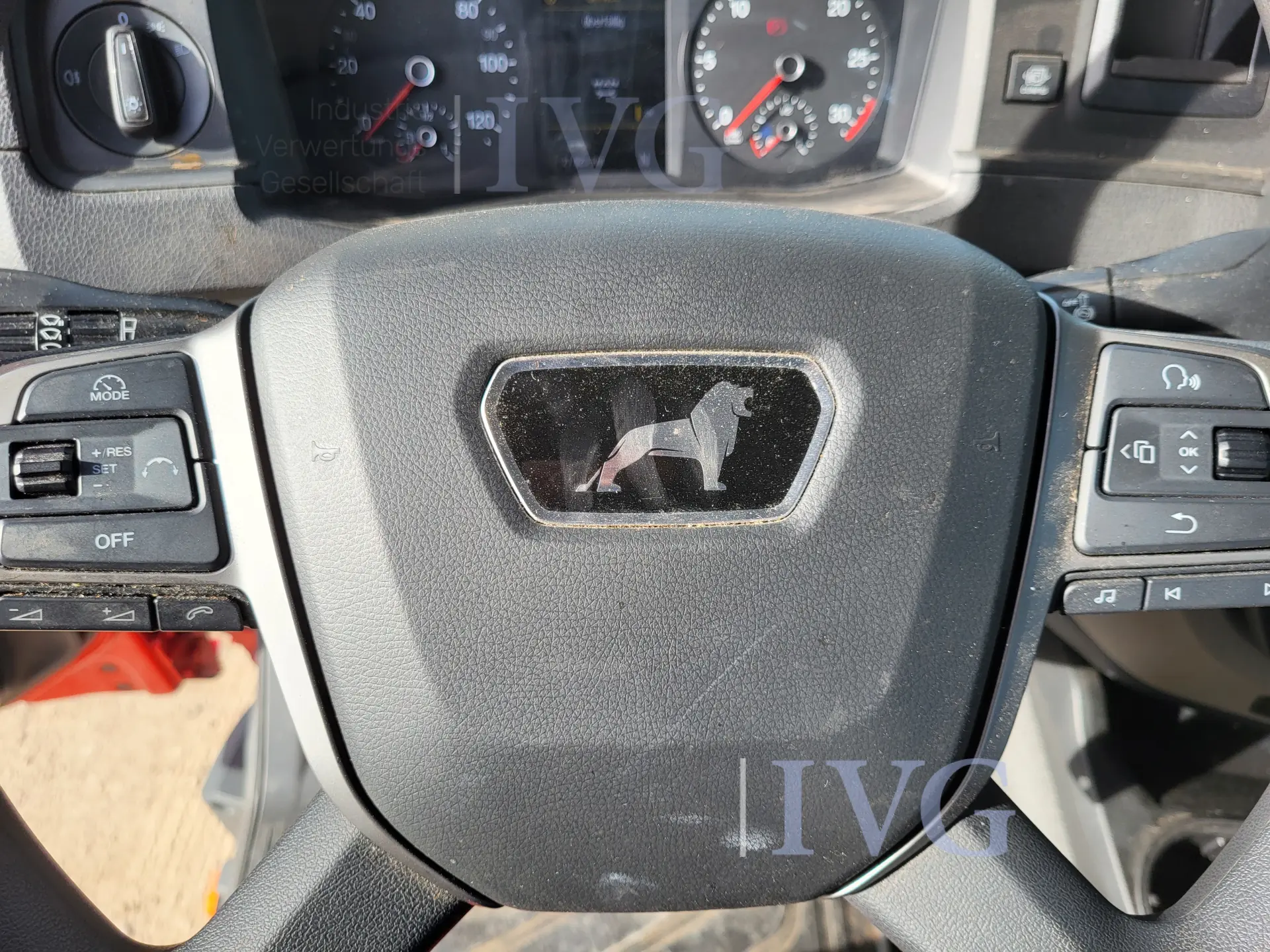 zelfrijdende werkvoertuigen: autokraan MAN TRUCK & BUS TGM – foto 21 – kavel bij IVG, Kirchlengern