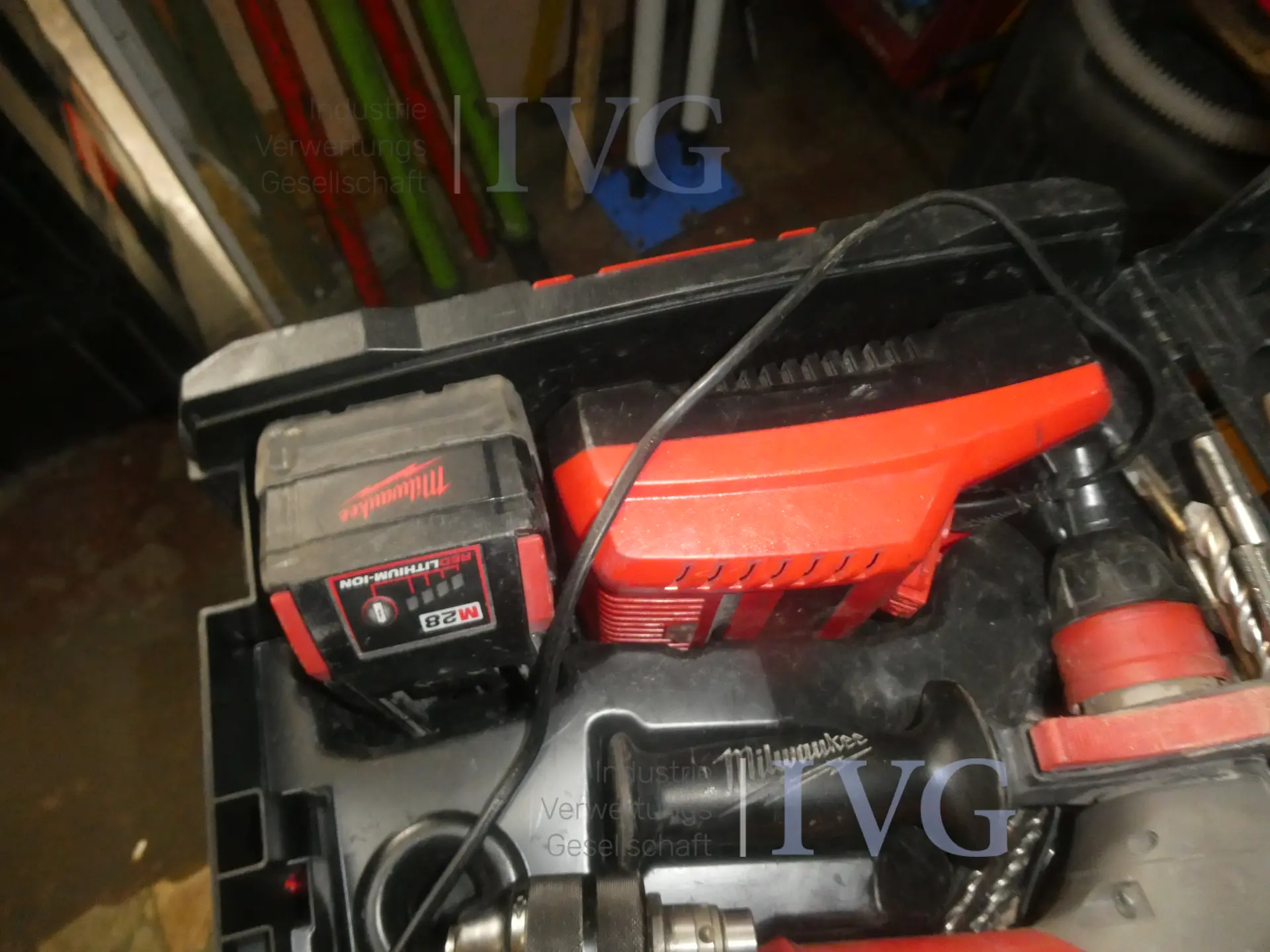Akku-Bohrhammer MILWAUKEE M28 CHPX – foto 3 – kavel bij IVG, Oberhausen