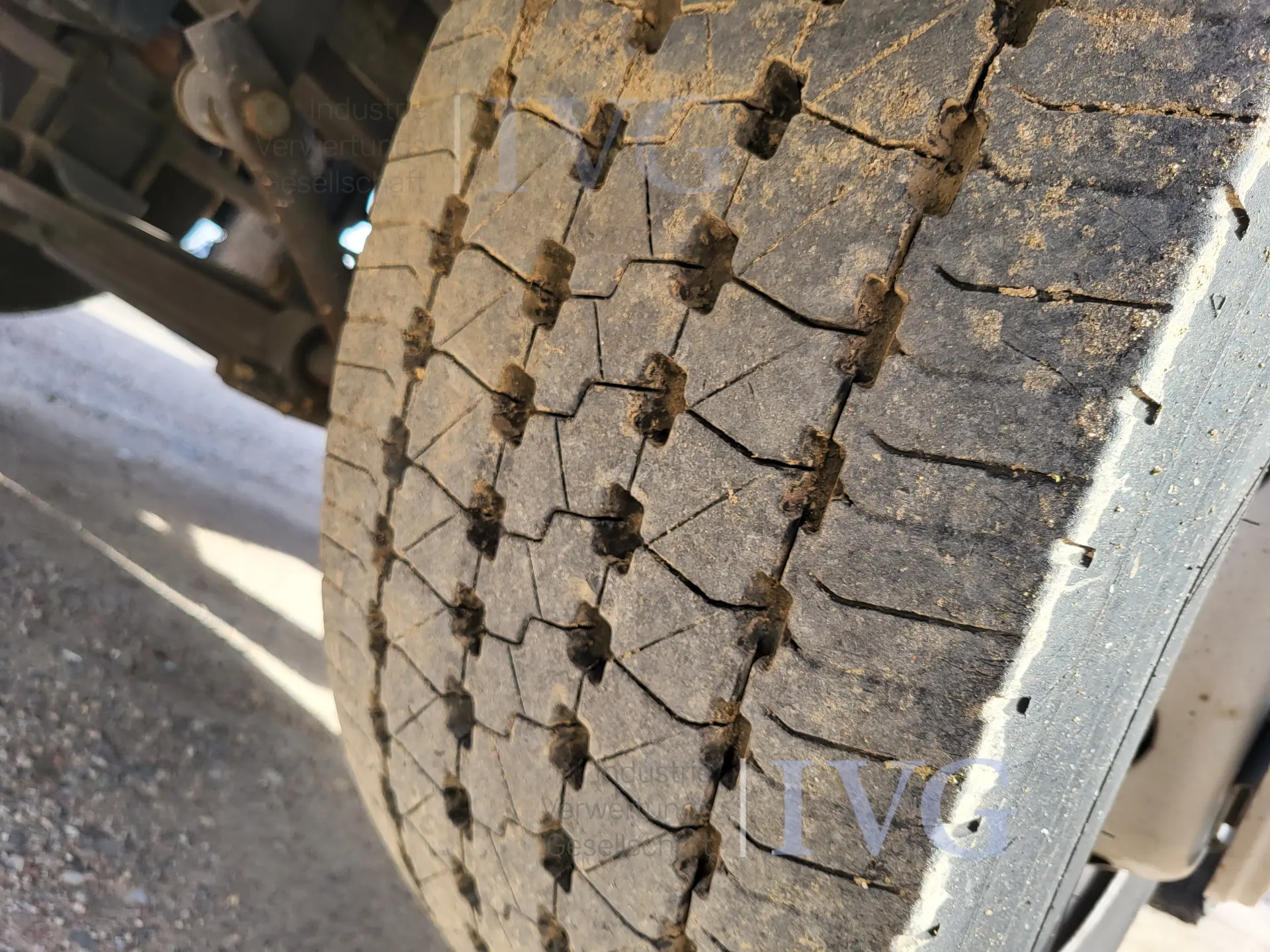 zelfrijdende werkvoertuigen: autokraan MAN TRUCK & BUS TGM – foto 13 – kavel bij IVG, Kirchlengern