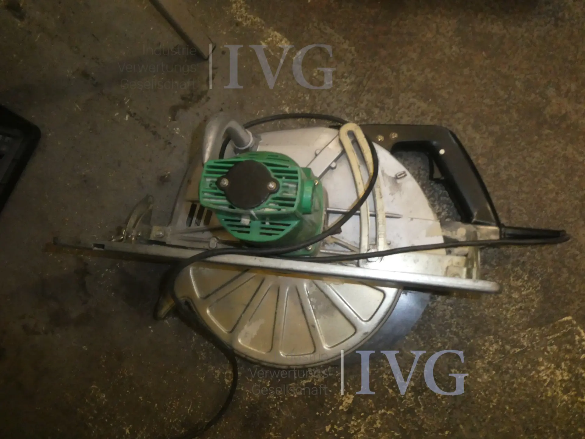 Handcirkelzaag HITACHI PSU-13 – foto 2 – kavel bij IVG, Oberhausen