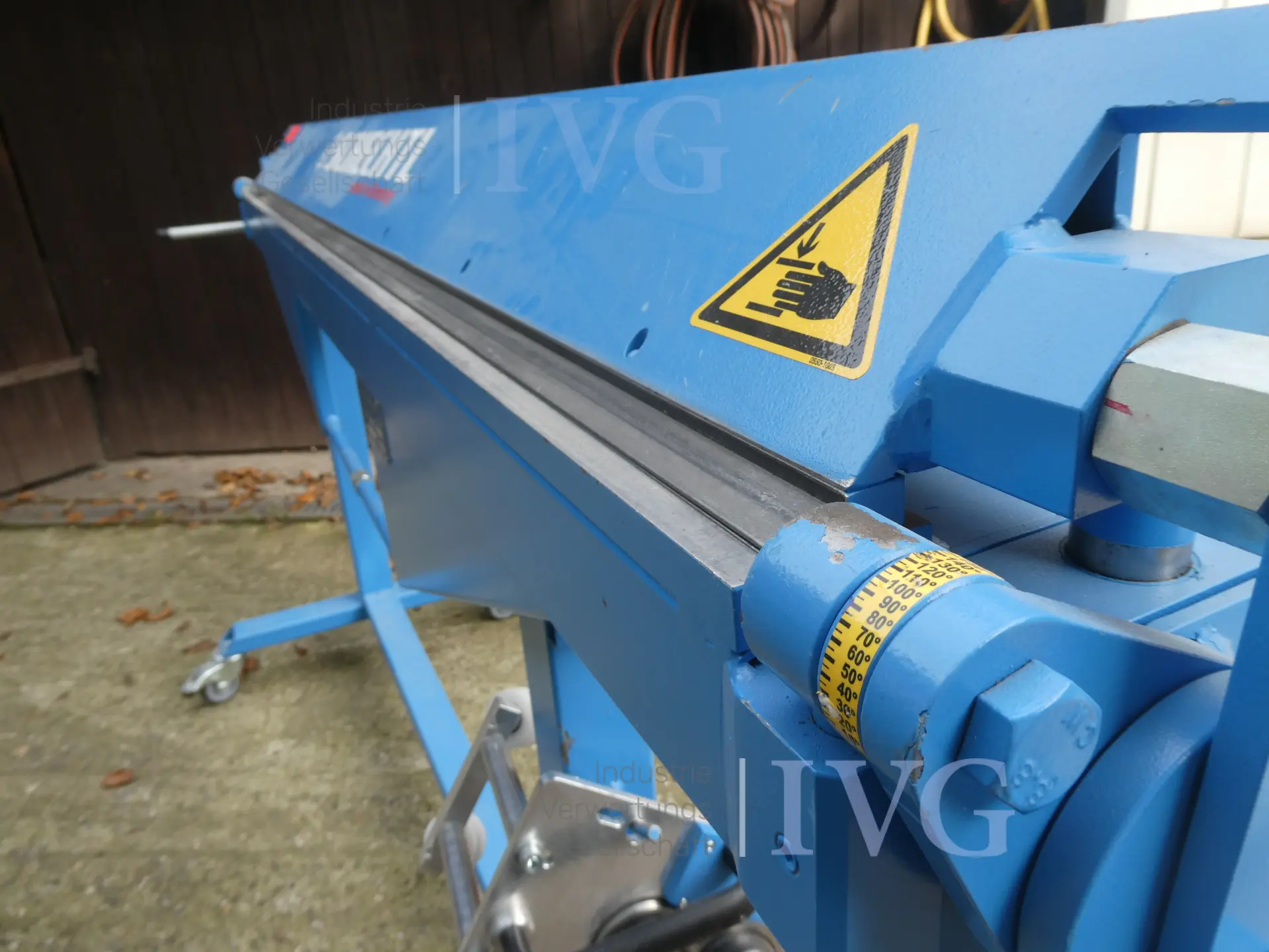 Zwenkbuigmachine SCHECHTL LBX 200 – foto 4 – kavel bij IVG, Oberhausen