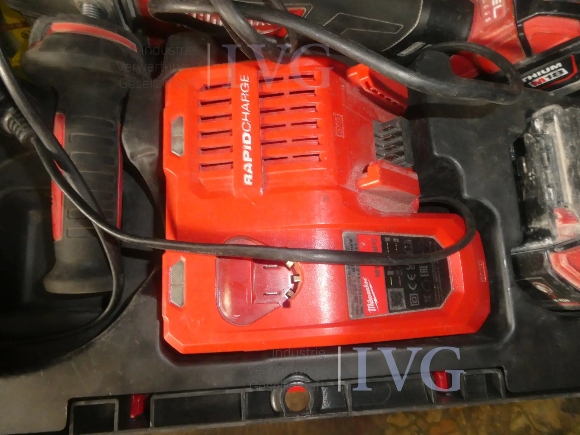 Akku-Winkelschleifer MILWAUKEE M18 CAG125X – foto 3 – kavel bij IVG, Oberhausen