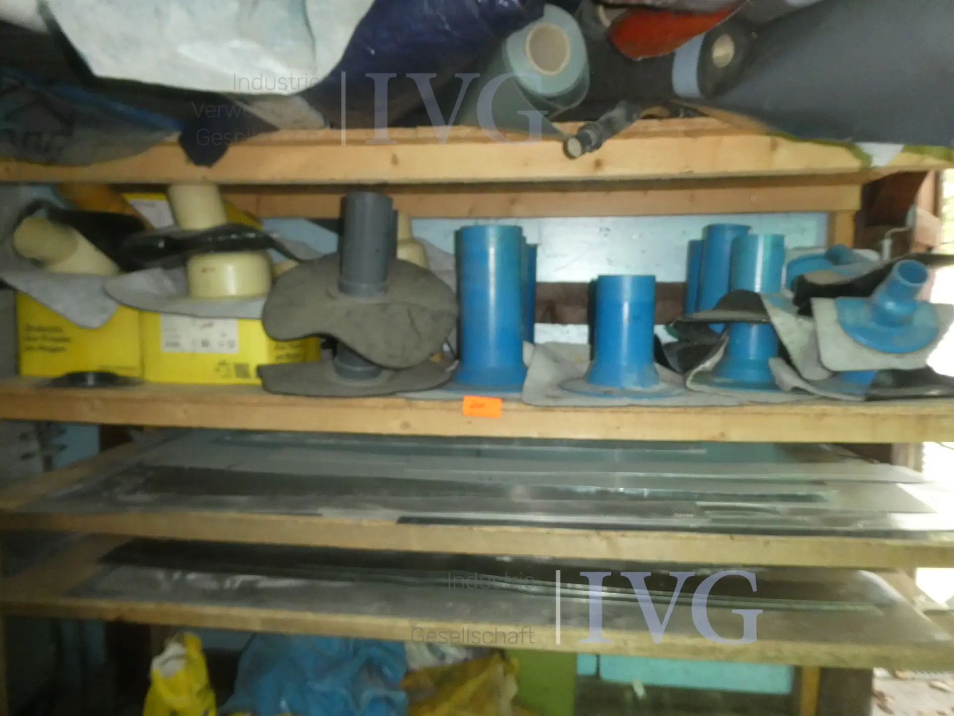 Inhoud van de opslagruimte – foto 6 – kavel bij IVG, Oberhausen