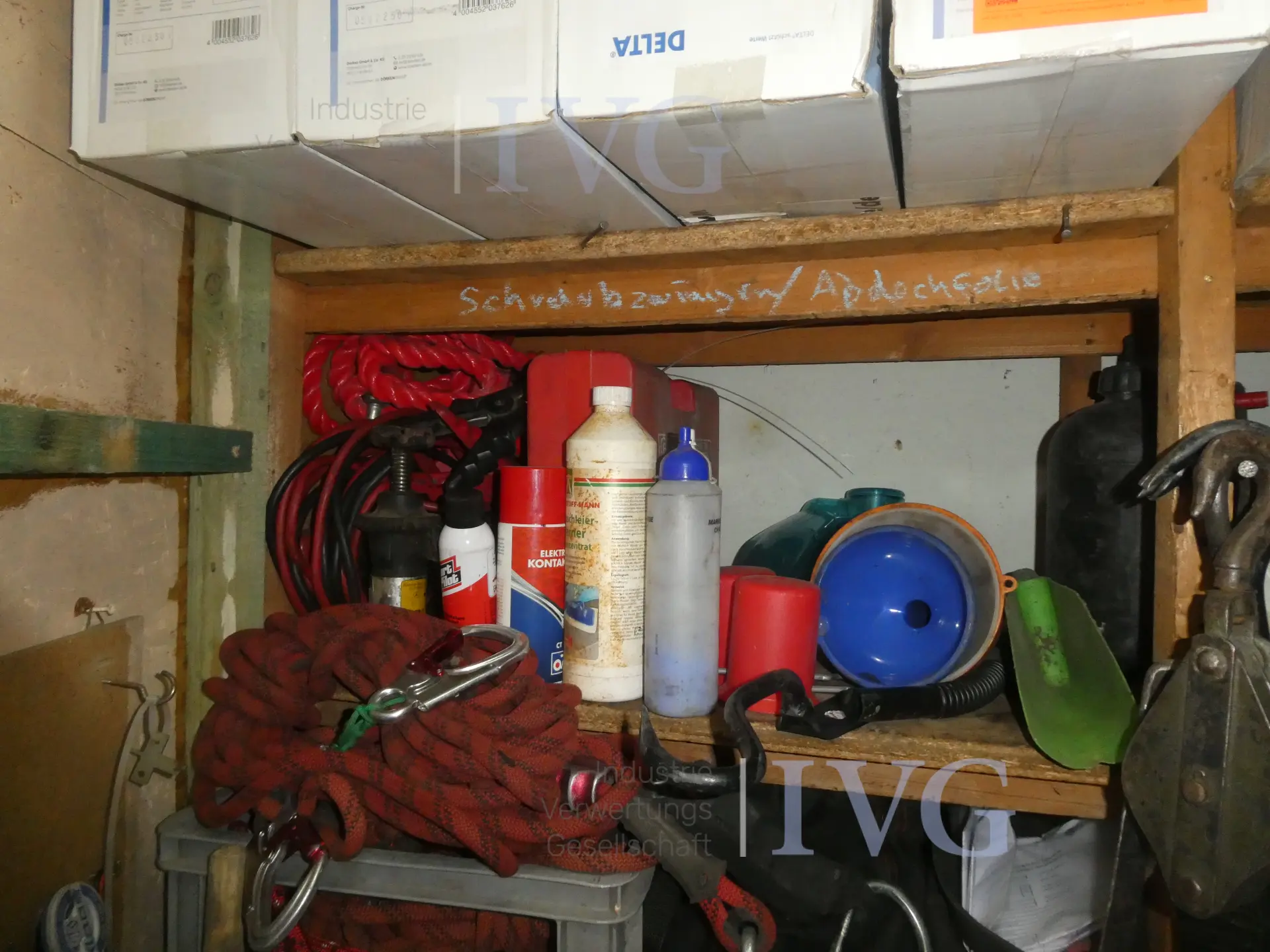 Inhoud van de opslagruimte – foto 11 – kavel bij IVG, Oberhausen