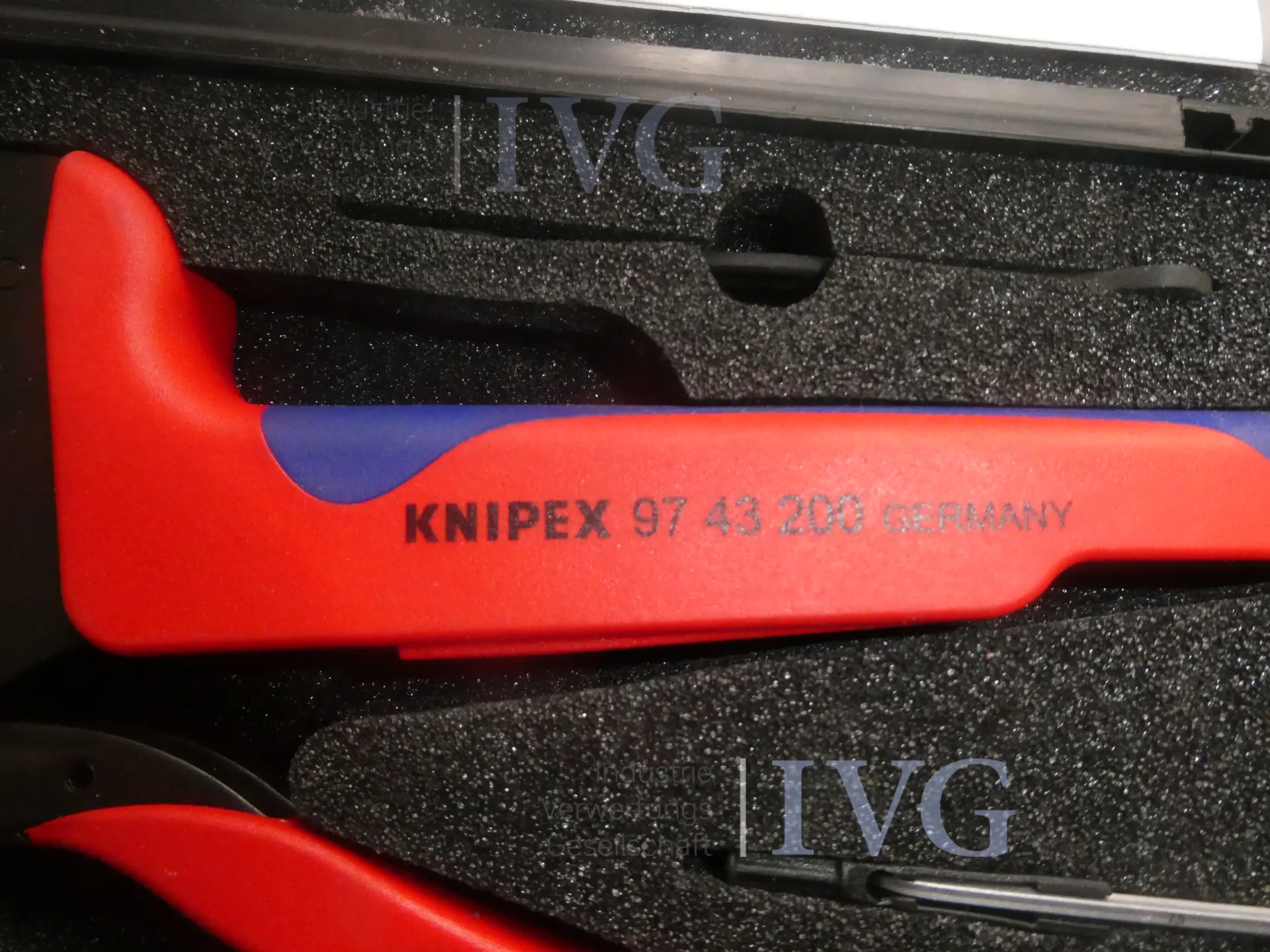 Krimptang KNIPEX 9743200 – foto 2 – kavel bij IVG, Oberhausen