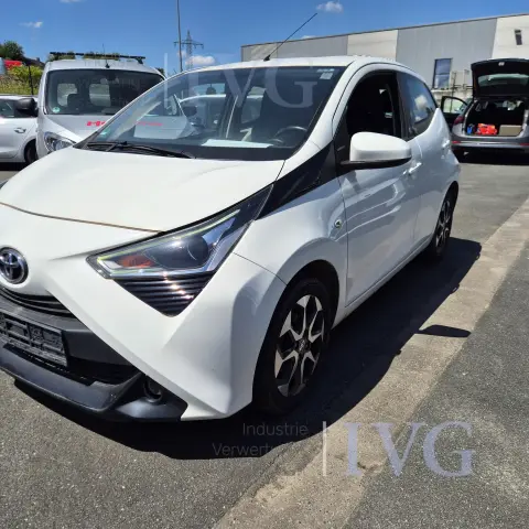 Schräghecklimousine TOYOTA Aygo 1.0