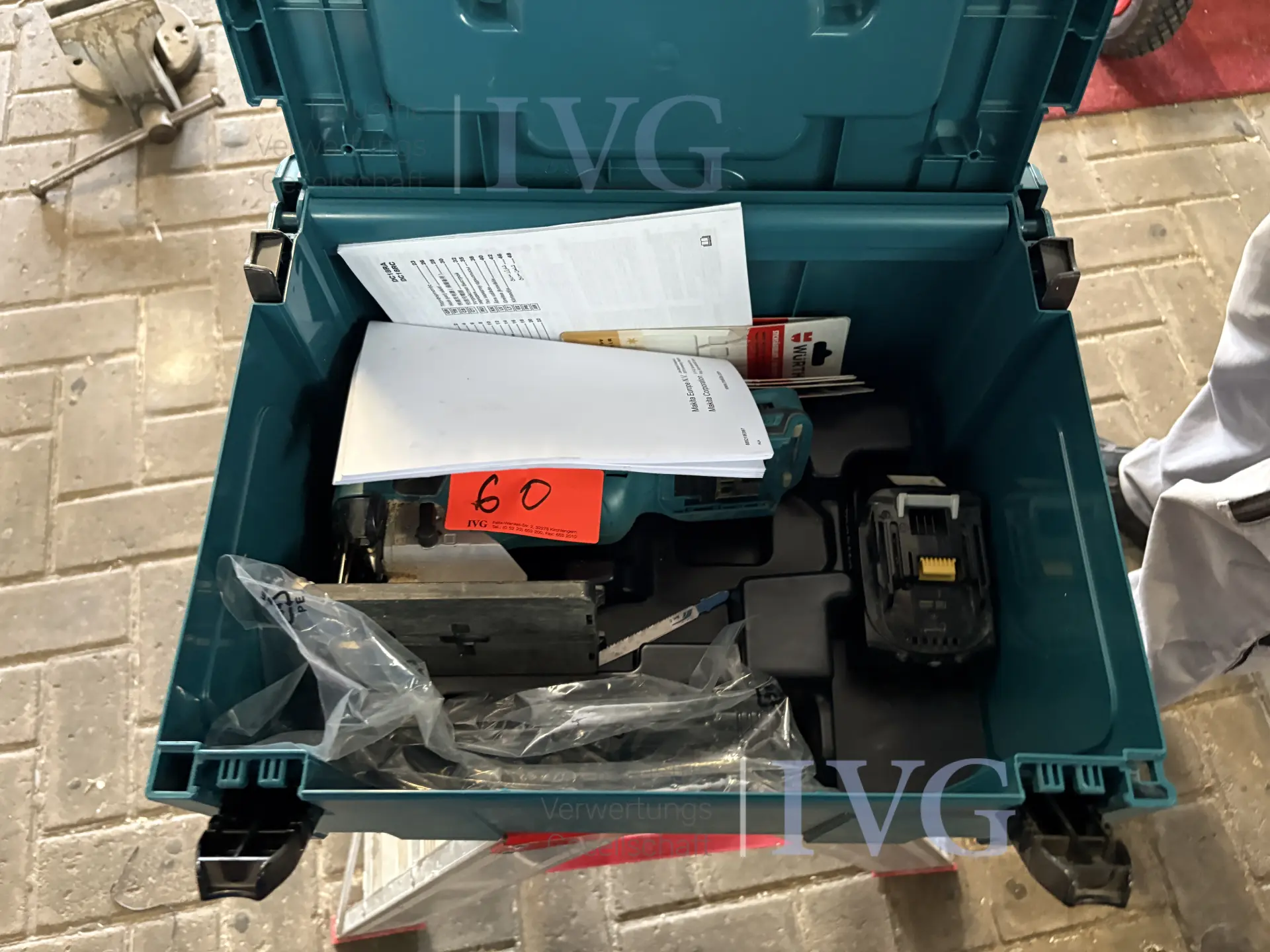 MAKITA DJV181 accu-decoupeerzaag – foto 2 – kavel bij IVG, Cloppenburg