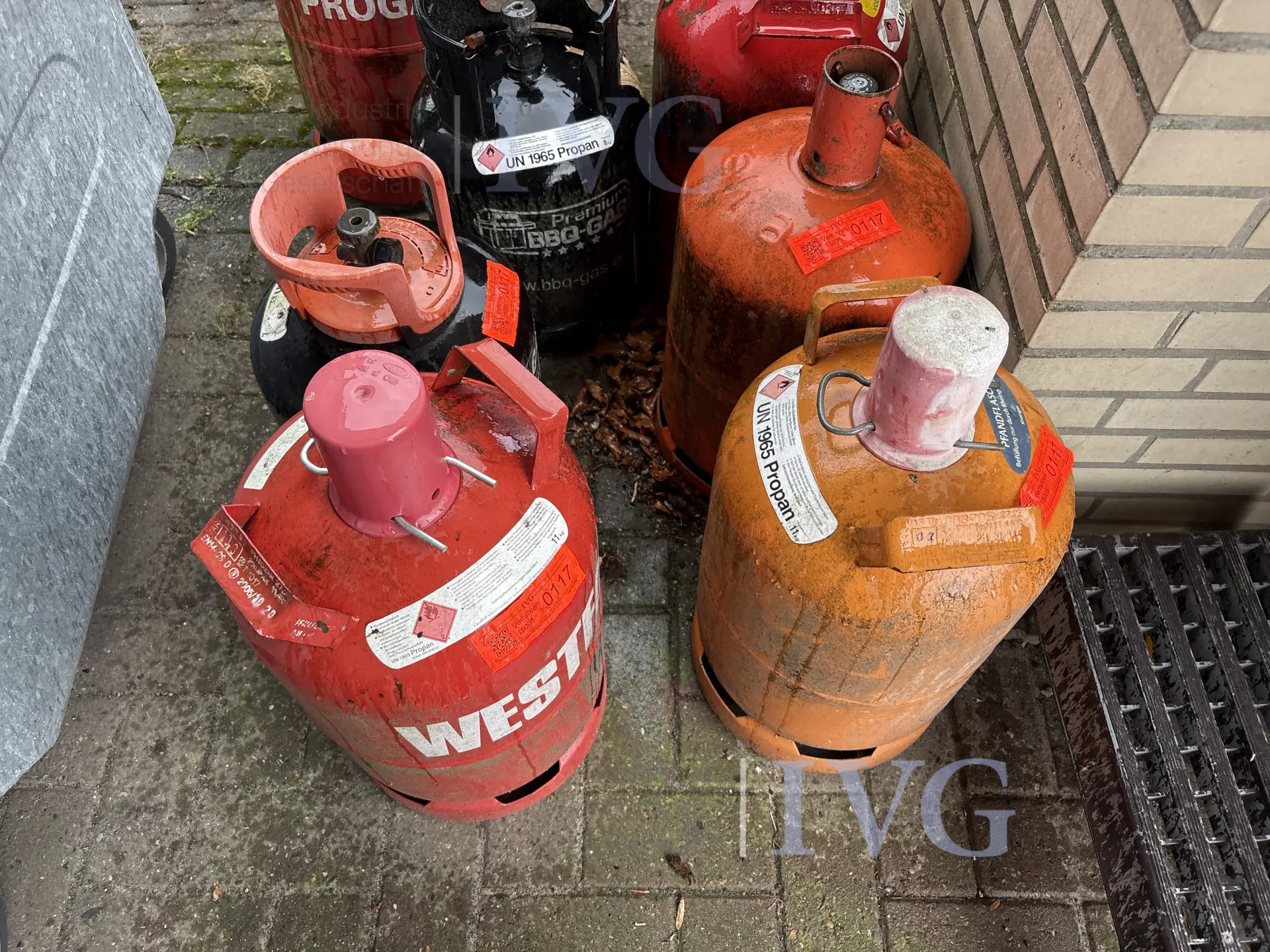 Posten Leergut-Propangasflaschen – foto 3 – kavel bij IVG, Cloppenburg