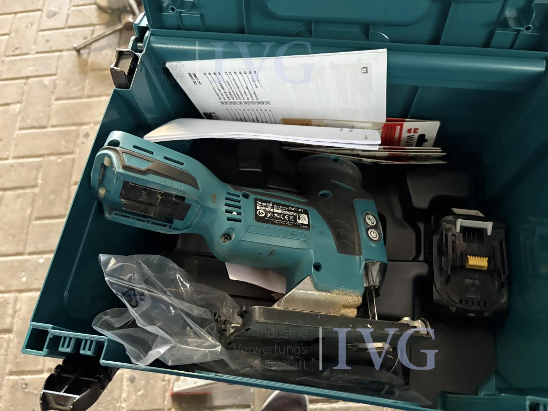 MAKITA DJV181 accu-decoupeerzaag – foto 3 – kavel bij IVG, Cloppenburg