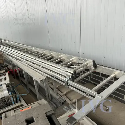 Aluminium sliding ladder ALU-PRO