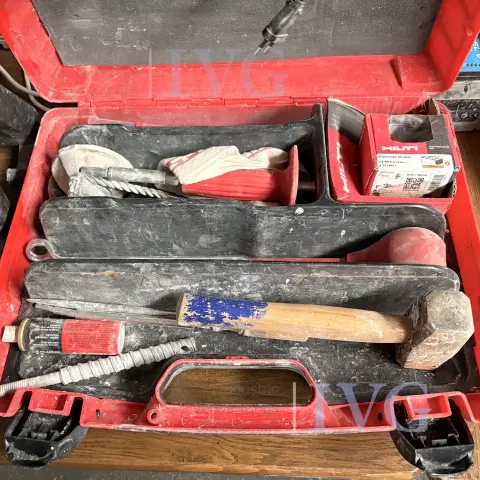 Thumbnail 2