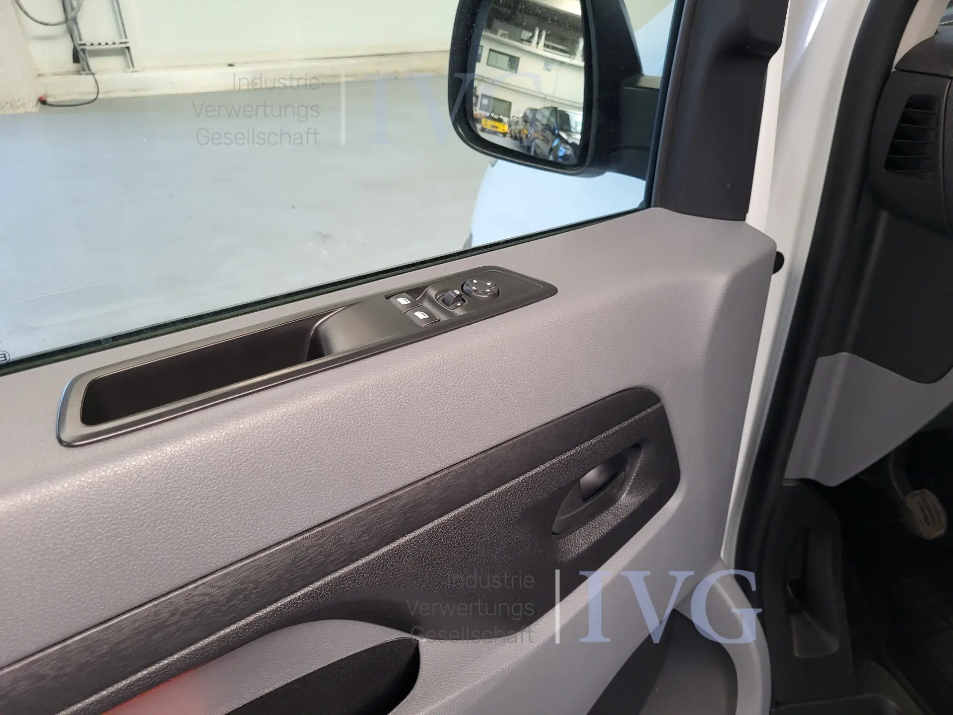 Van OPEL Vivaro – foto 18 – kavel bij IVG, Kirchlengern