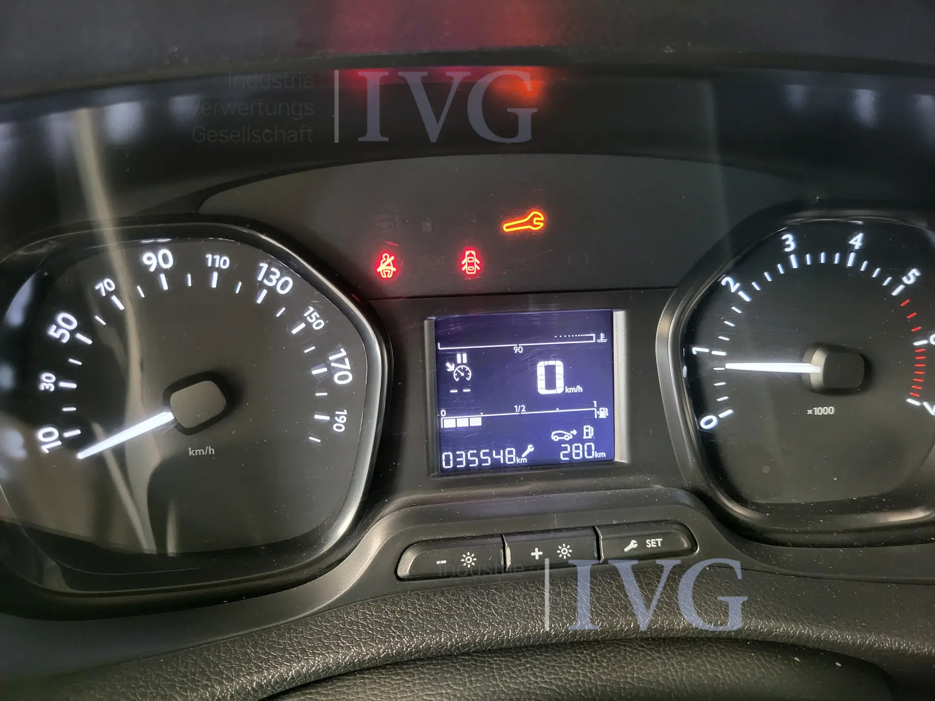 Van OPEL Vivaro – foto 21 – kavel bij IVG, Kirchlengern