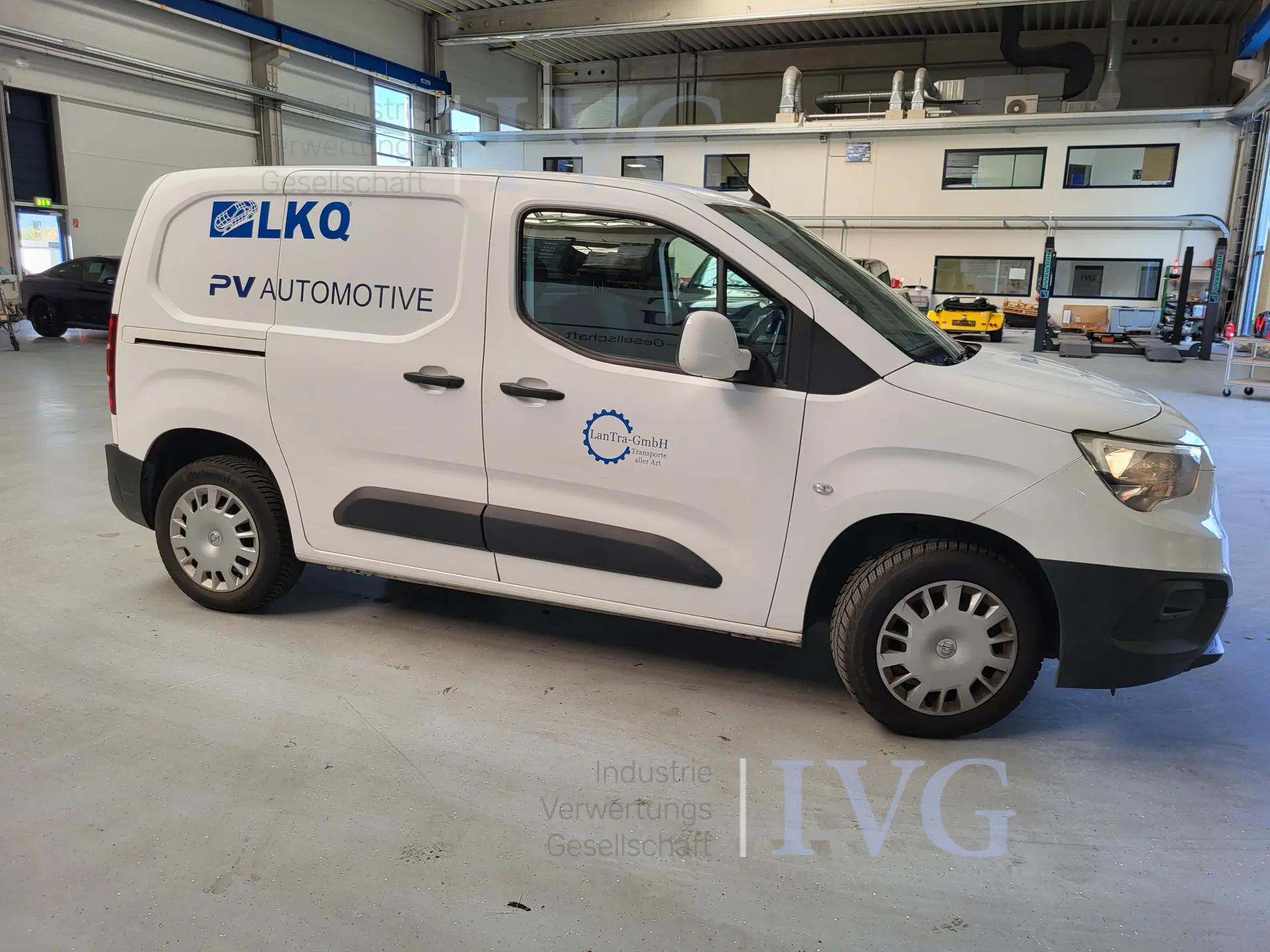 Van OPEL Combo – foto 4 – kavel bij IVG, Kirchlengern