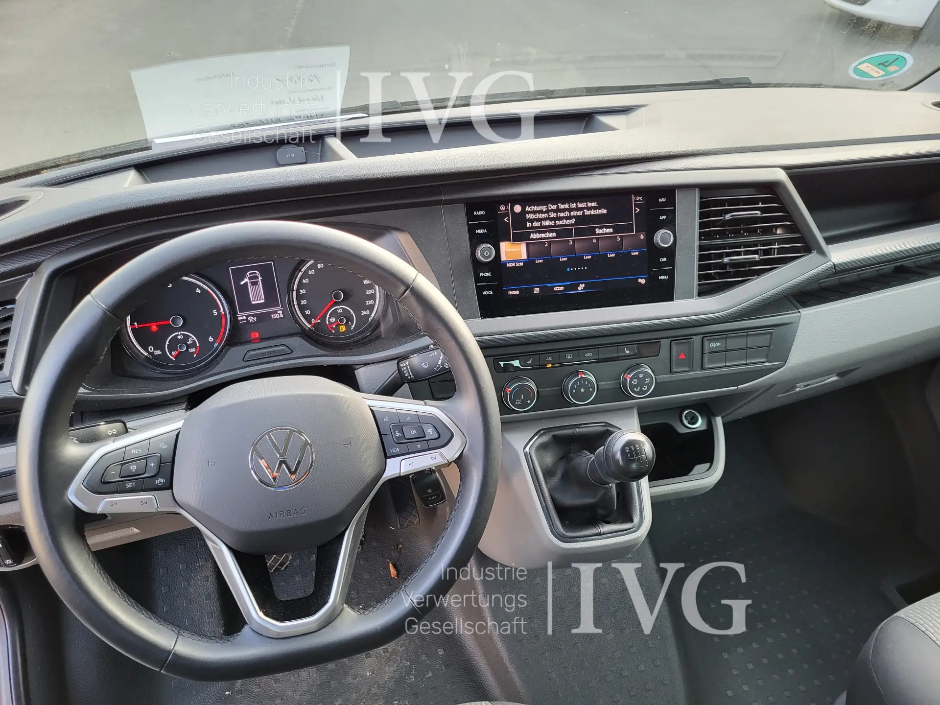 Van VOLKSWAGEN Transporter 6.1 Kasten 2.0 TDI SCR Frontantrieb | IVG